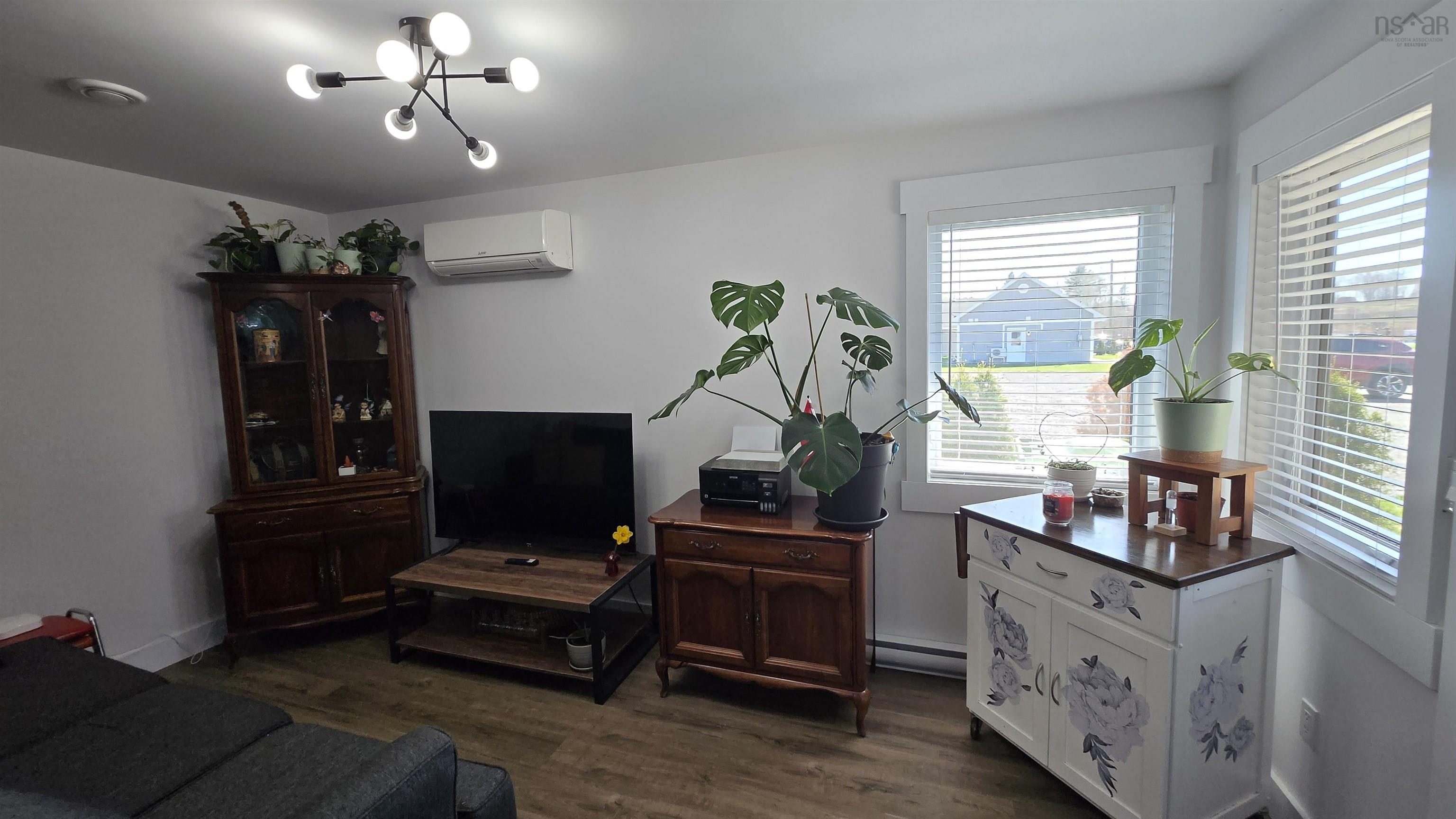 $318,500.00: 333 Nichols Avenue, North Kentville