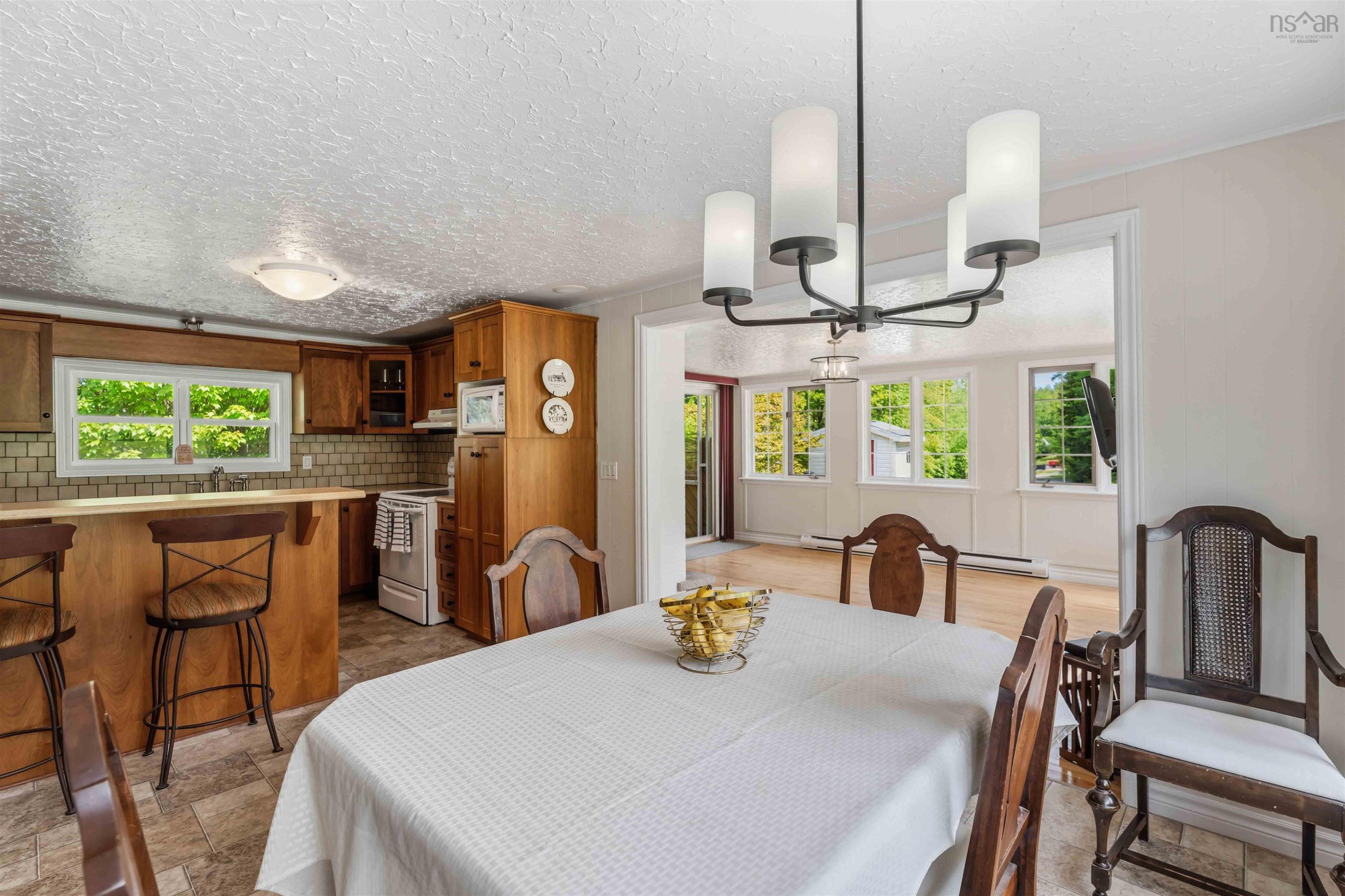 $1,100,000.00: 34 Palmer Lake Drive, Windsor Forks