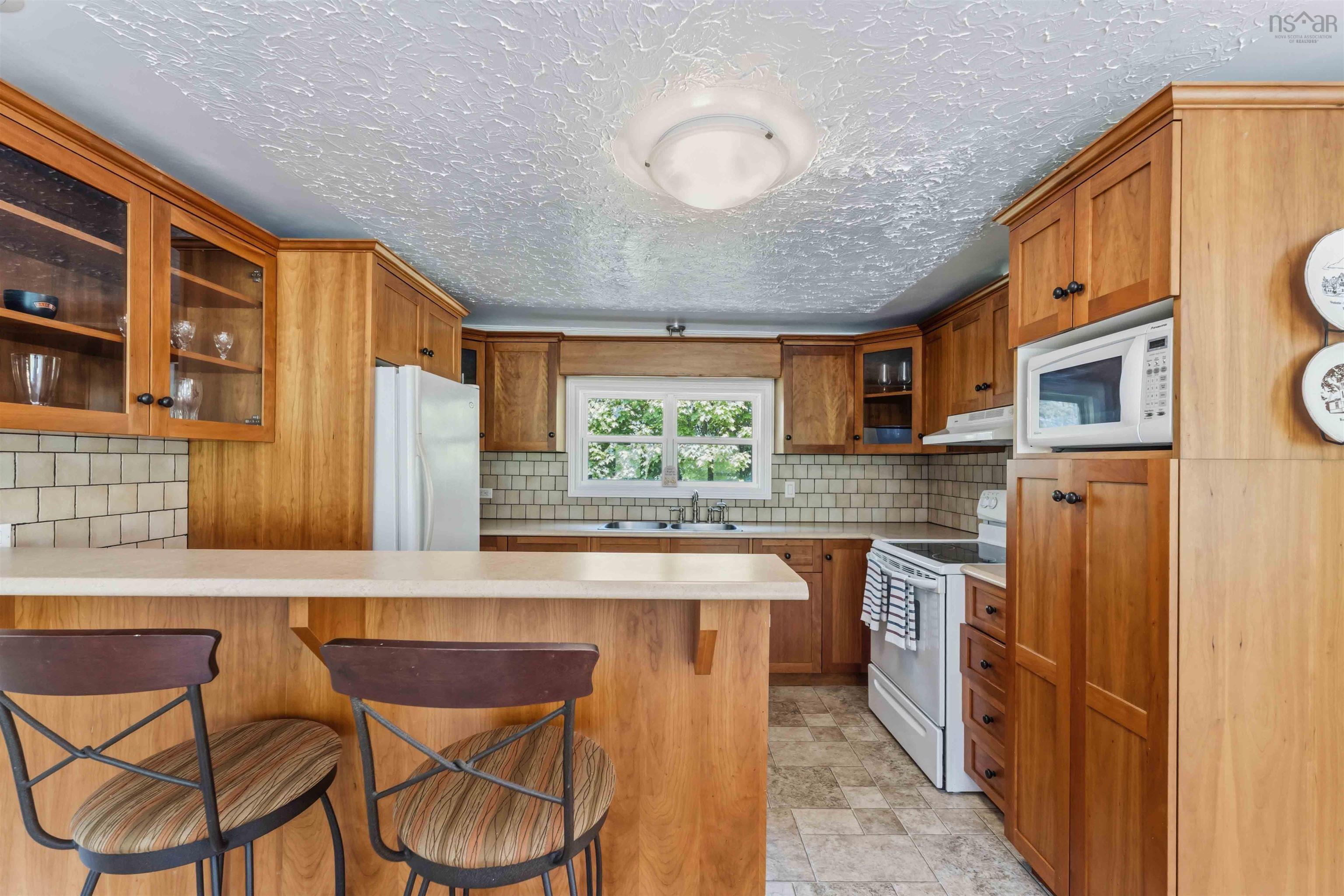 $1,100,000.00: 34 Palmer Lake Drive, Windsor Forks