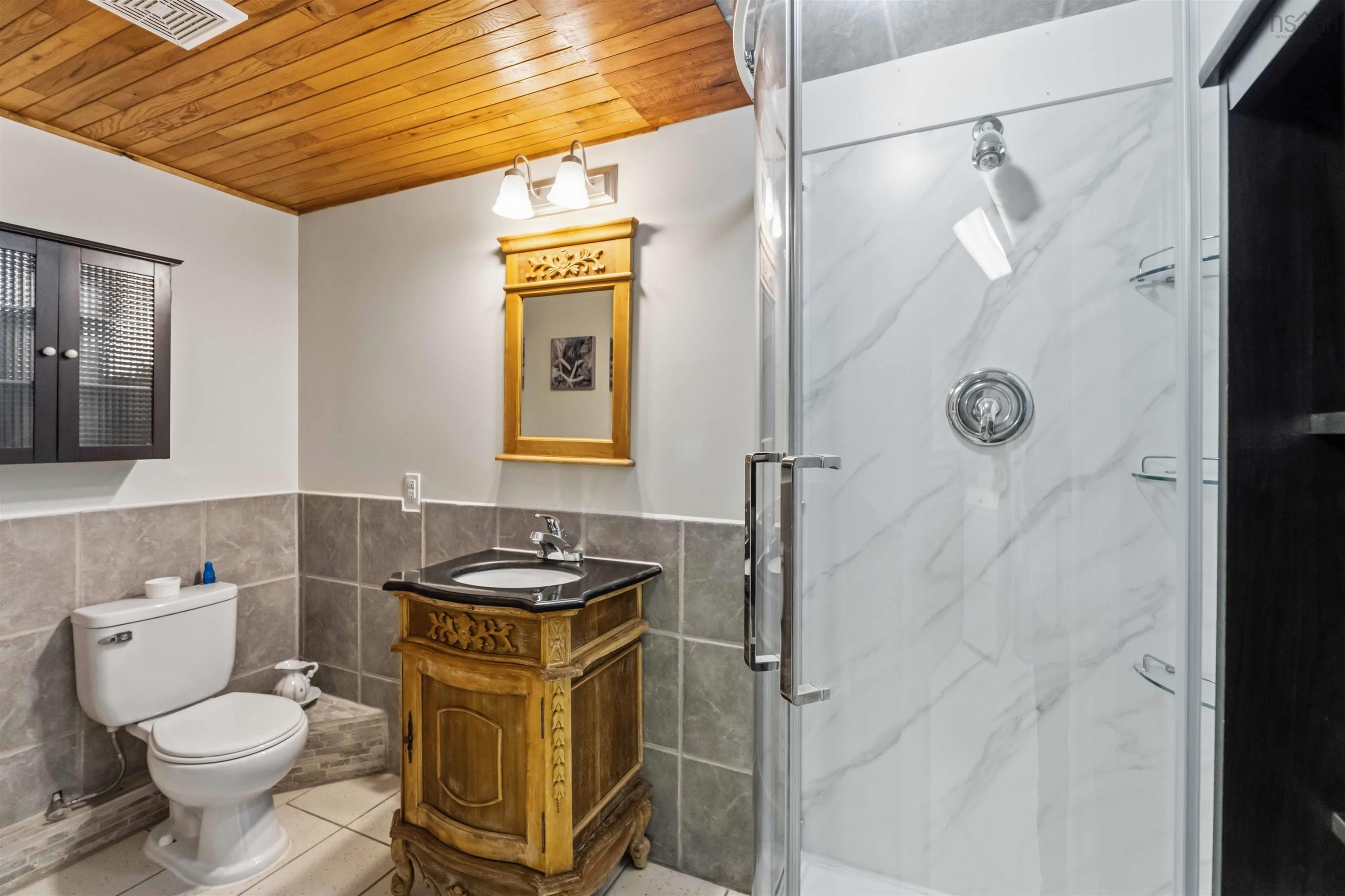 $1,100,000.00: 34 Palmer Lake Drive, Windsor Forks