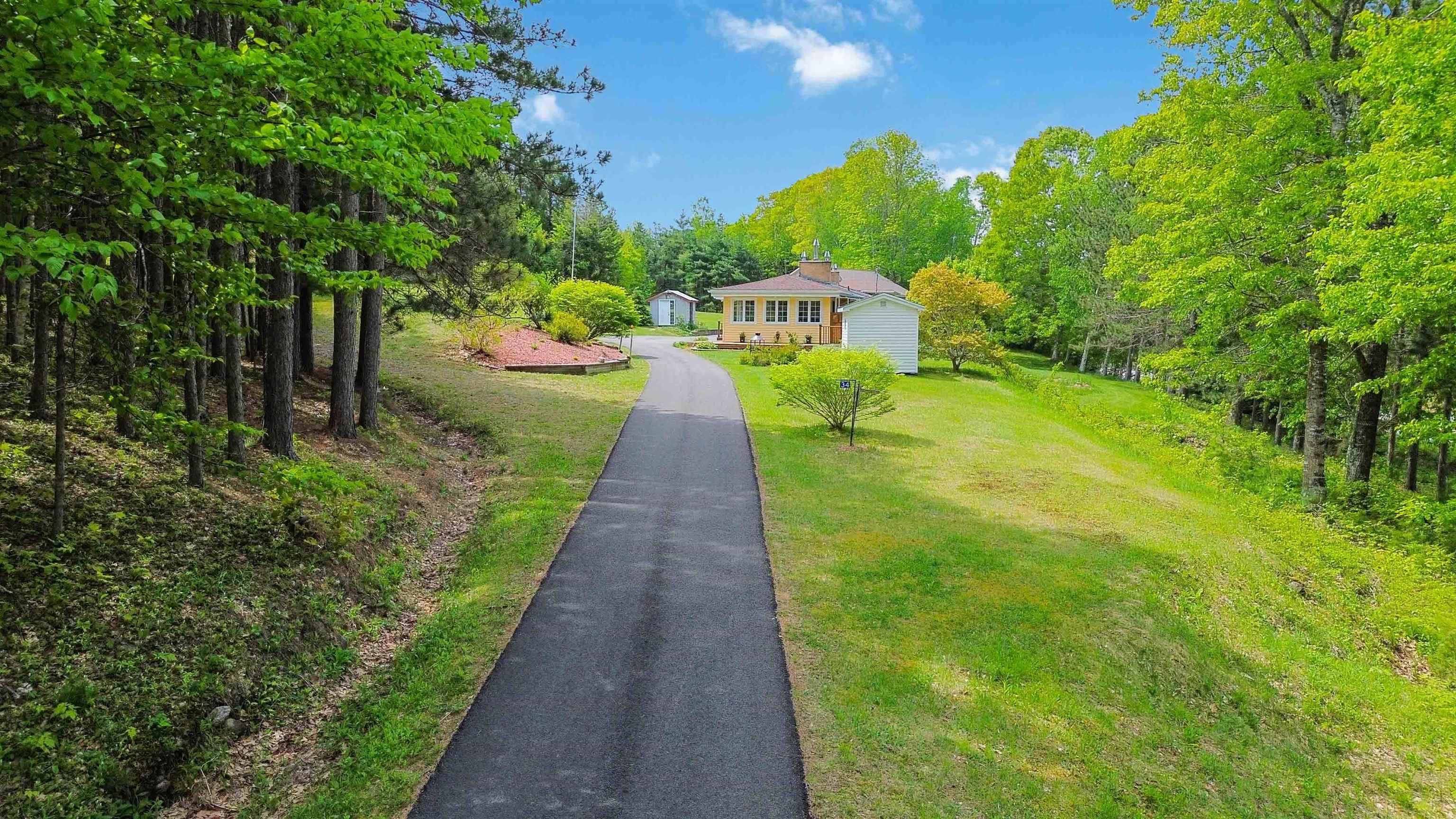 $1,100,000.00: 34 Palmer Lake Drive, Windsor Forks