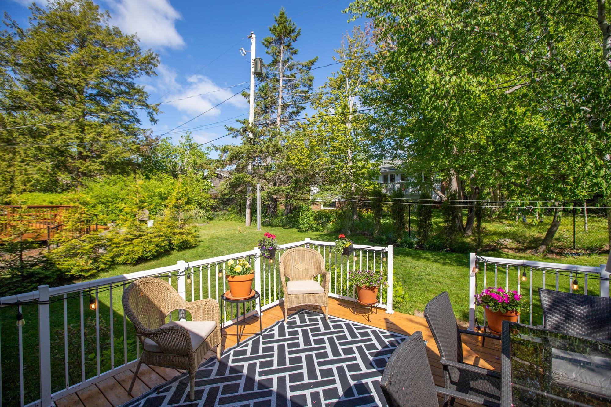 17 Hillwood Crescent, Clayton Park, NS (MLS 202613699)