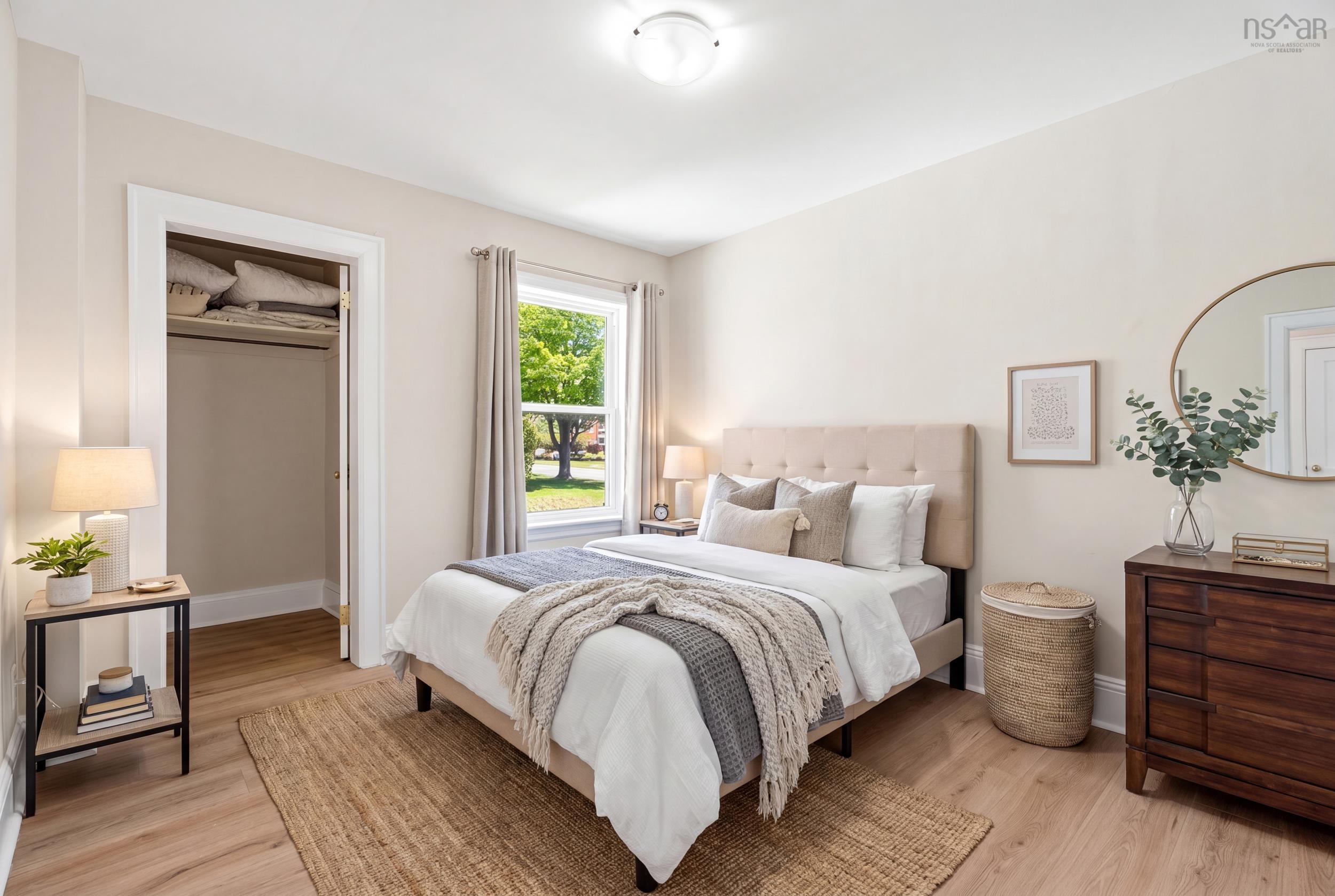 $475,000.00: 127 Crescent Drive, New Minas