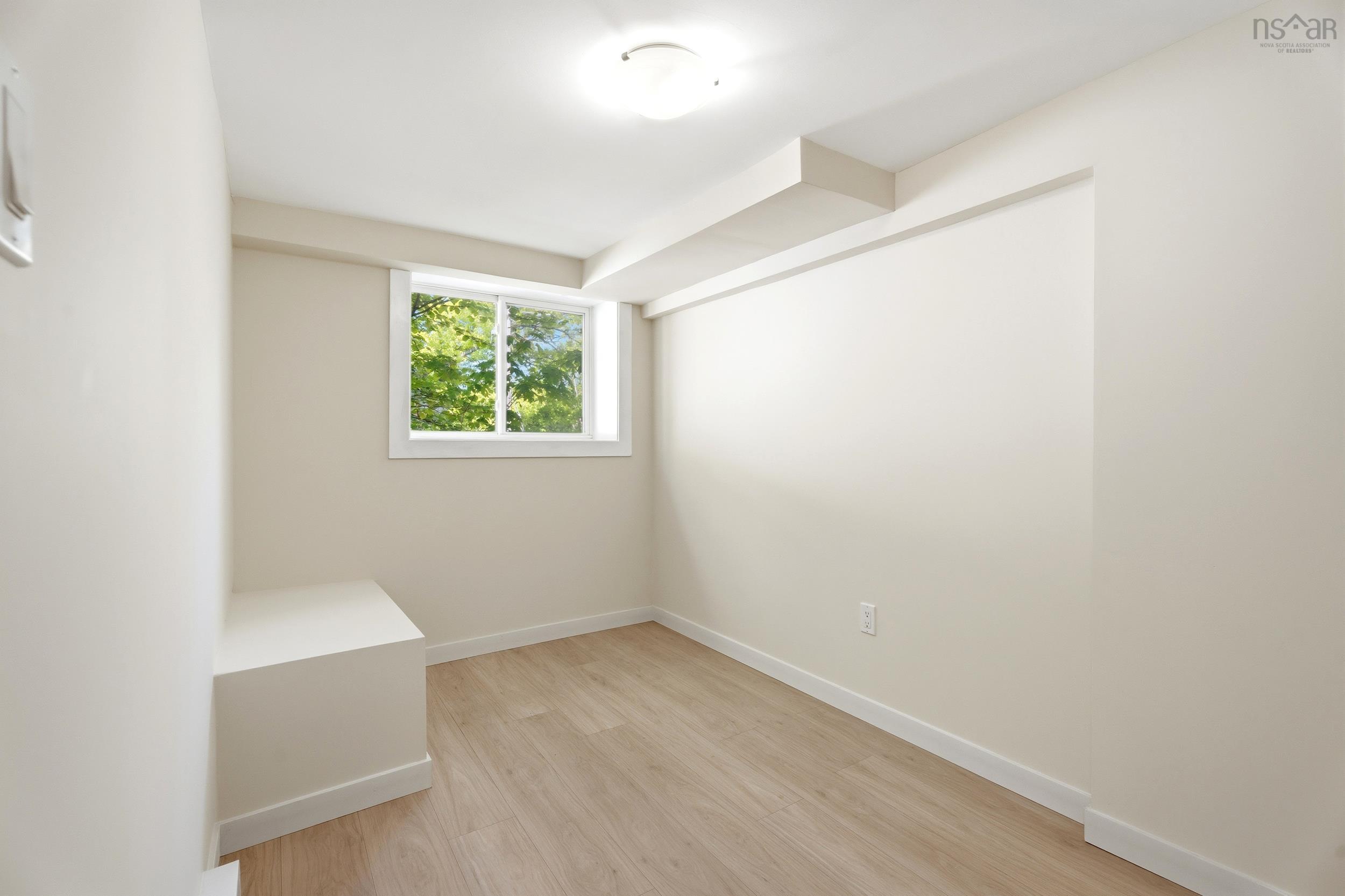 $475,000.00: 127 Crescent Drive, New Minas