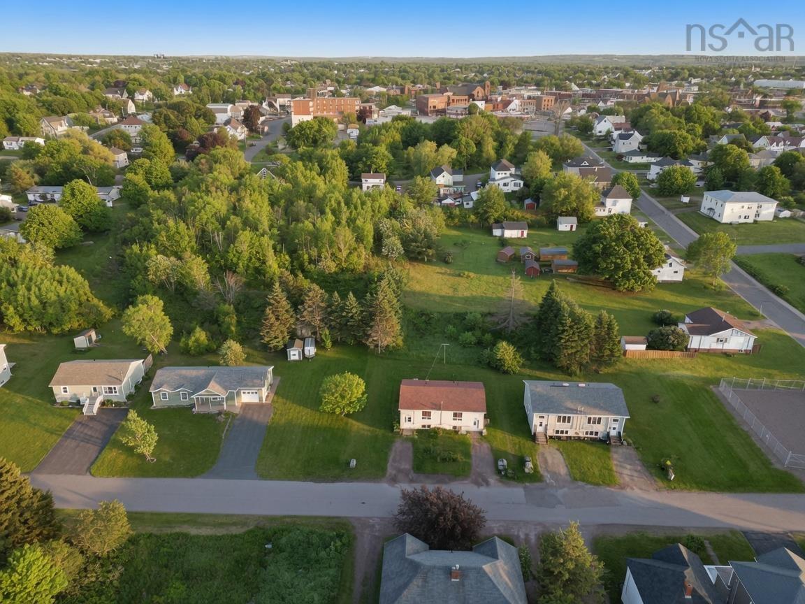 $139,900.00: Lot 2008-4/5 Eddy Street, Amherst