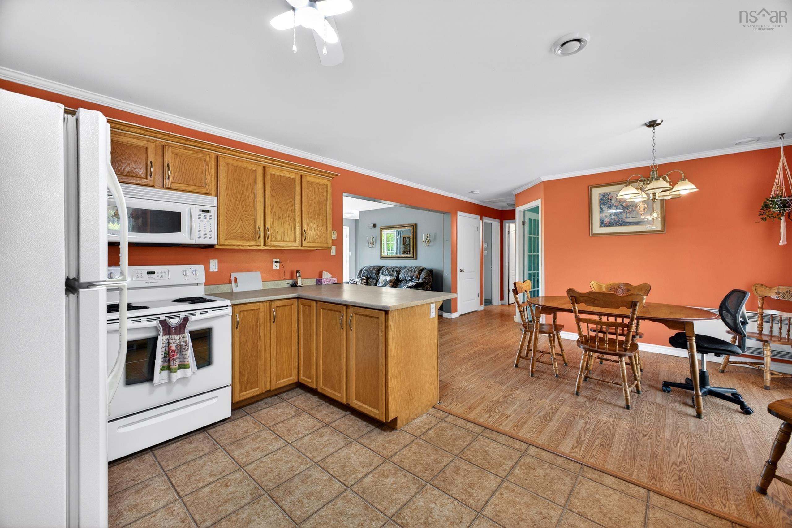 $364,500.00: 315 HIGHWAY 242, Joggins