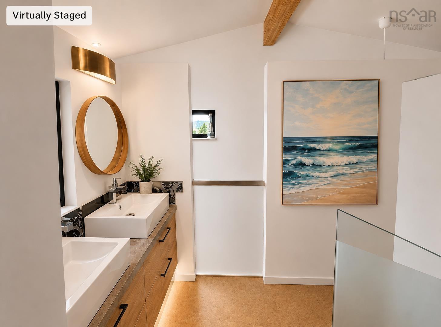 $1,295,000.00: 66 Beach Hill Road, Kingsburg
