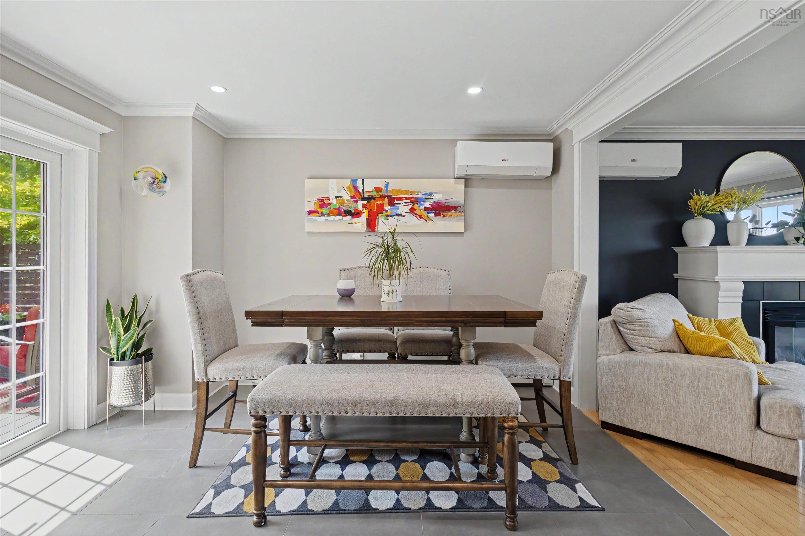 $499,999.00: 48 Waterville Drive, Howie Centre