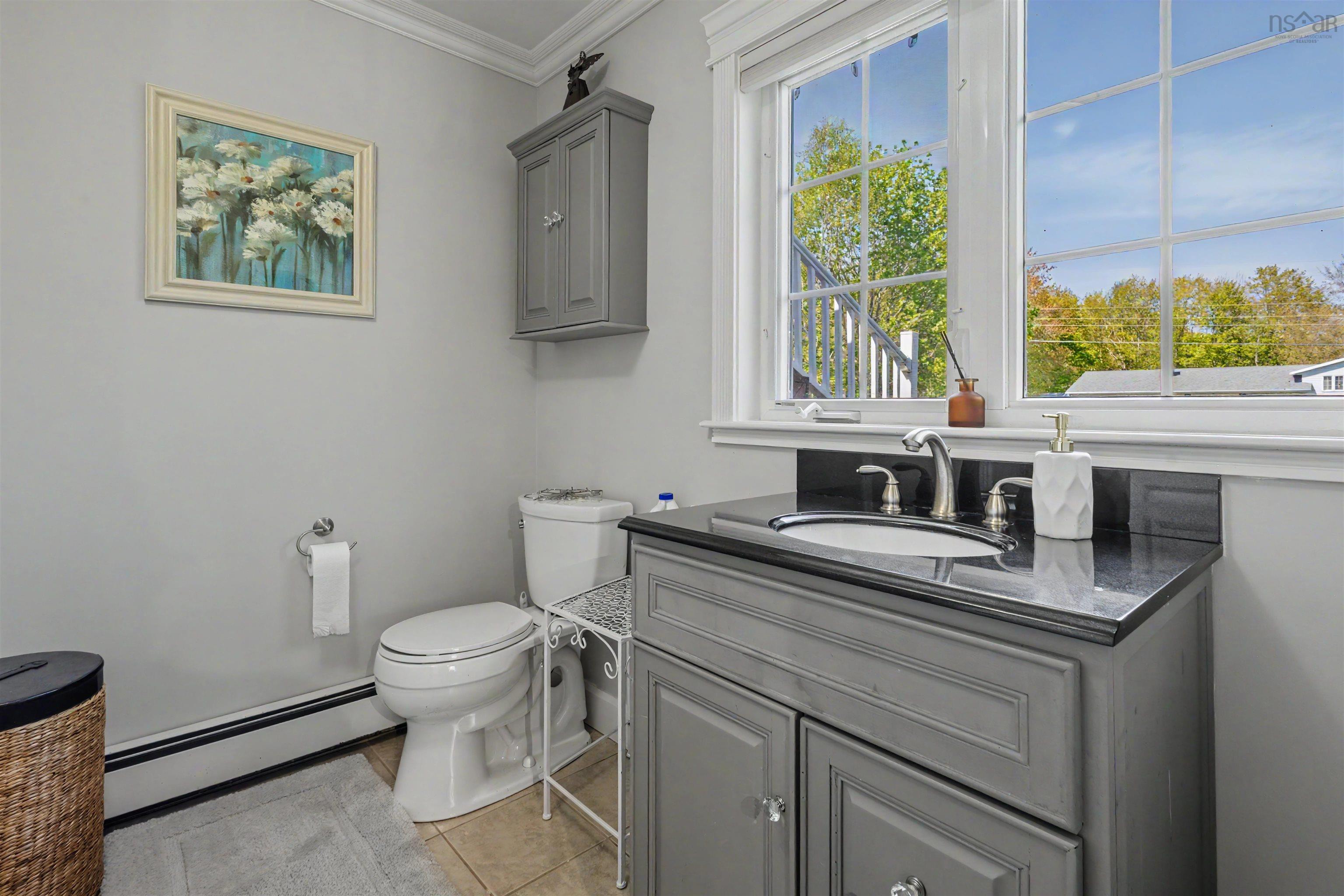 $499,999.00: 48 Waterville Drive, Howie Centre