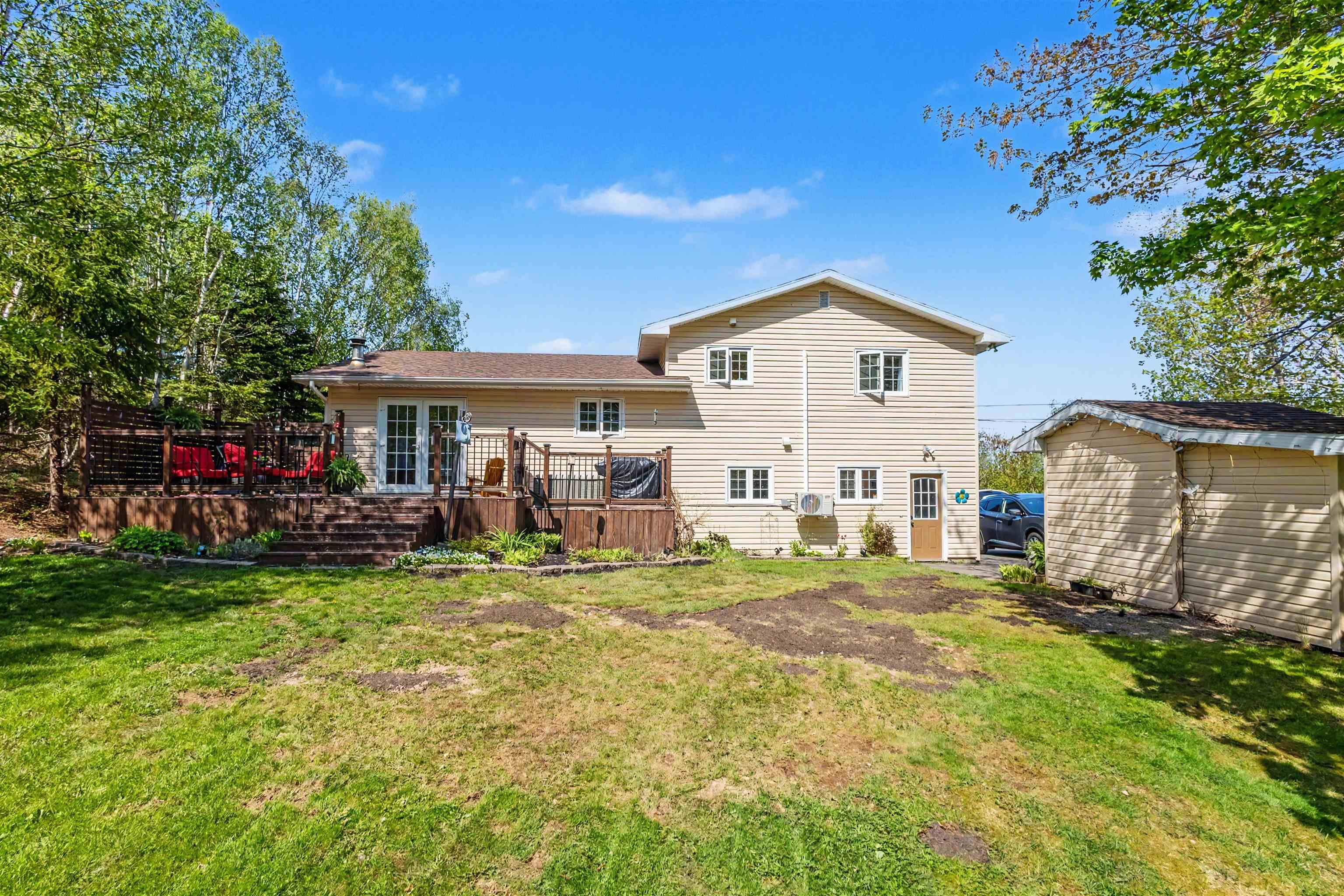 $499,999.00: 48 Waterville Drive, Howie Centre