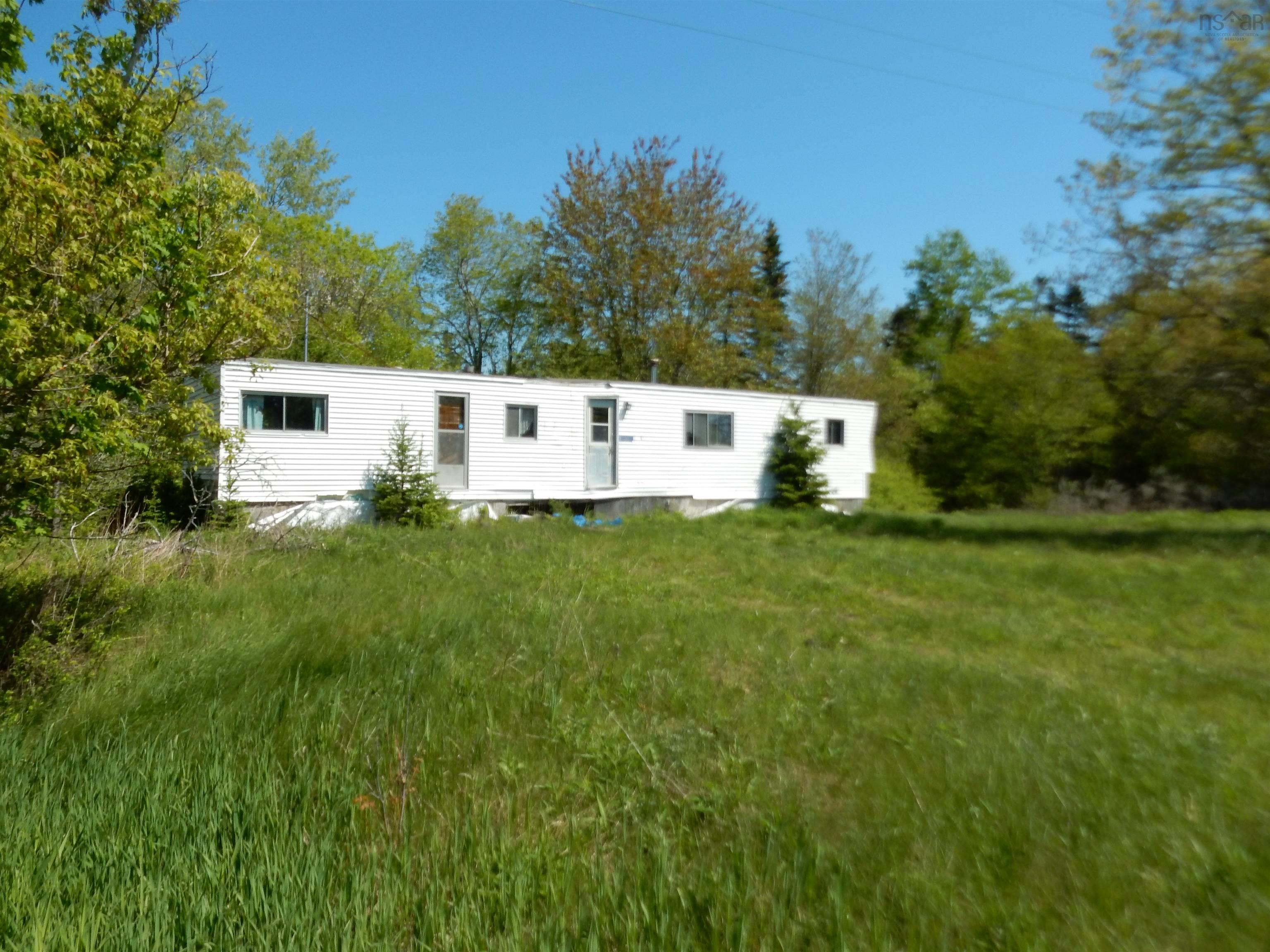 $46,900.00: 12520 Highway 224, Middle Musquodoboit