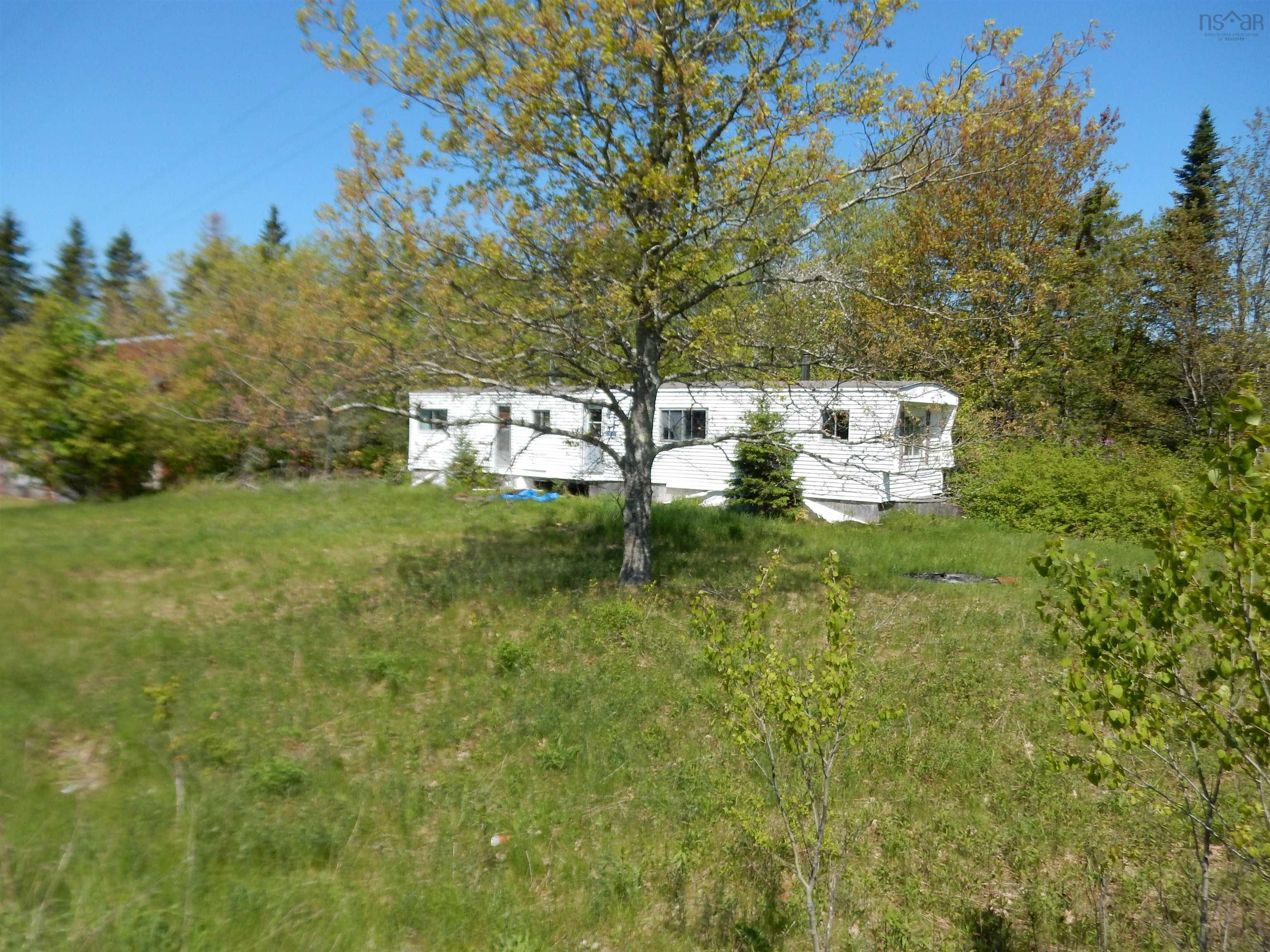 $46,900.00: 12520 Highway 224, Middle Musquodoboit