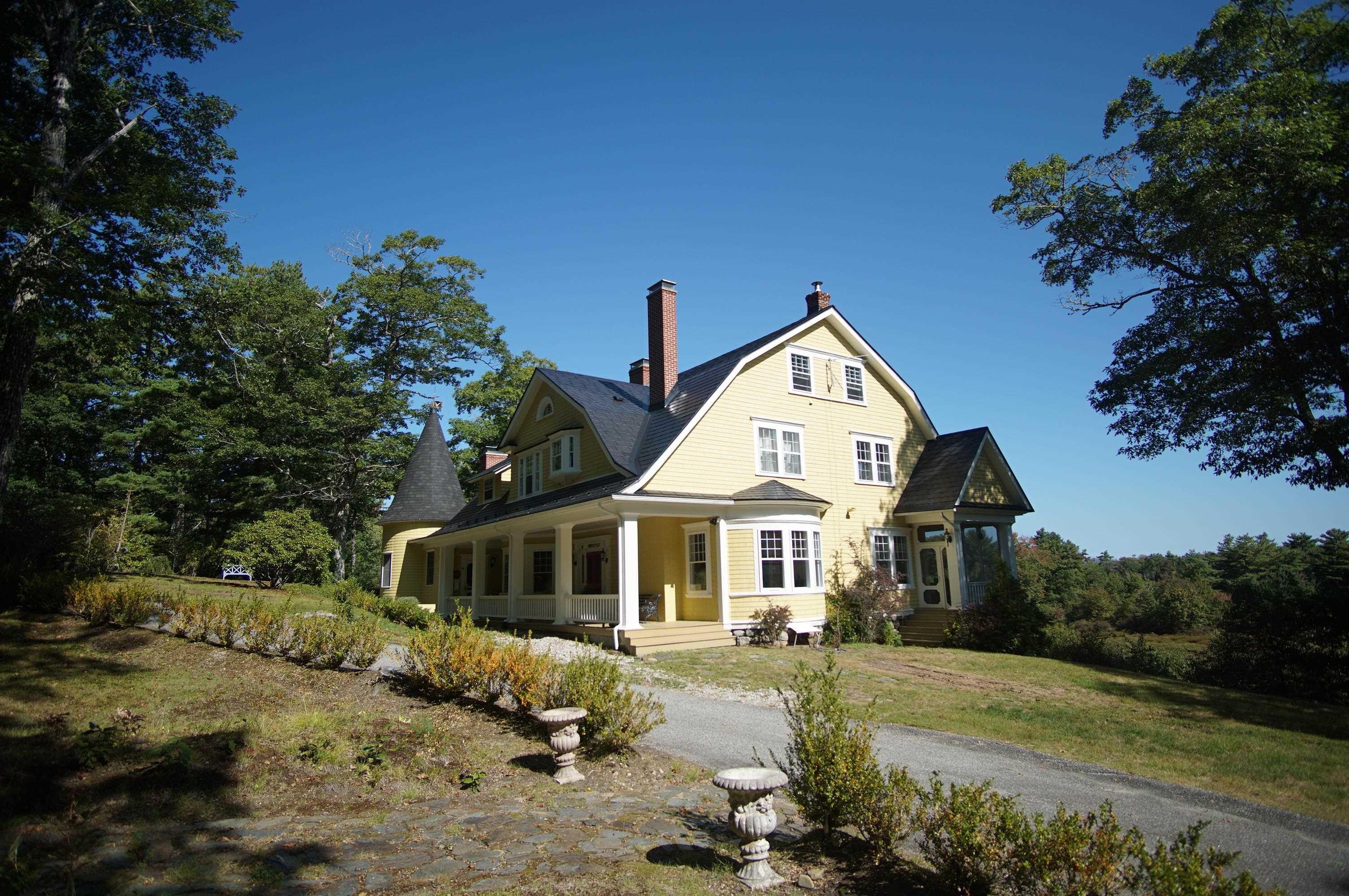 $1,850,000.00: 1628 Upper Clyde Road, Clyde River