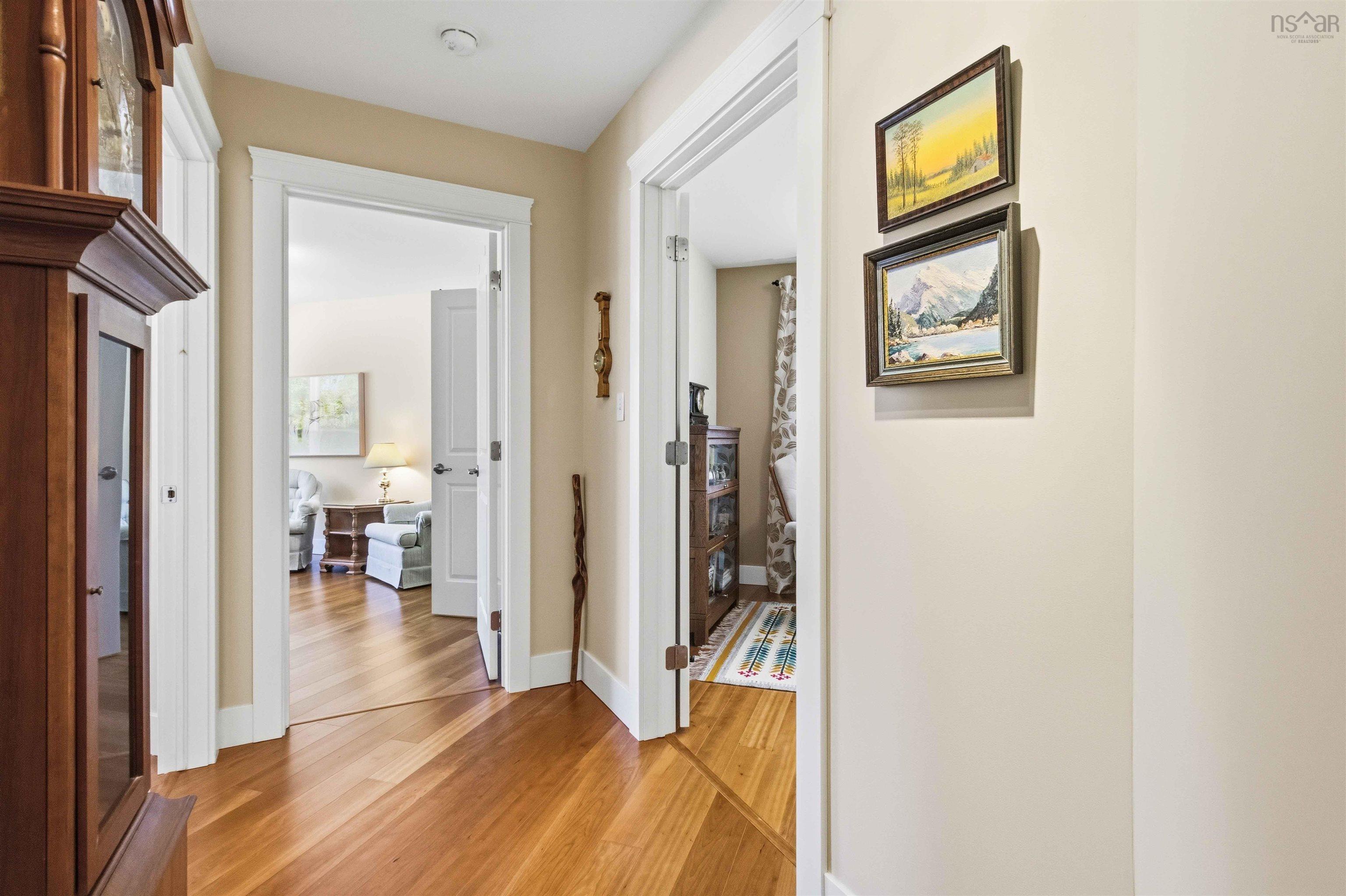 $549,000.00: 32 Roundhouse Drive, Bridgewater