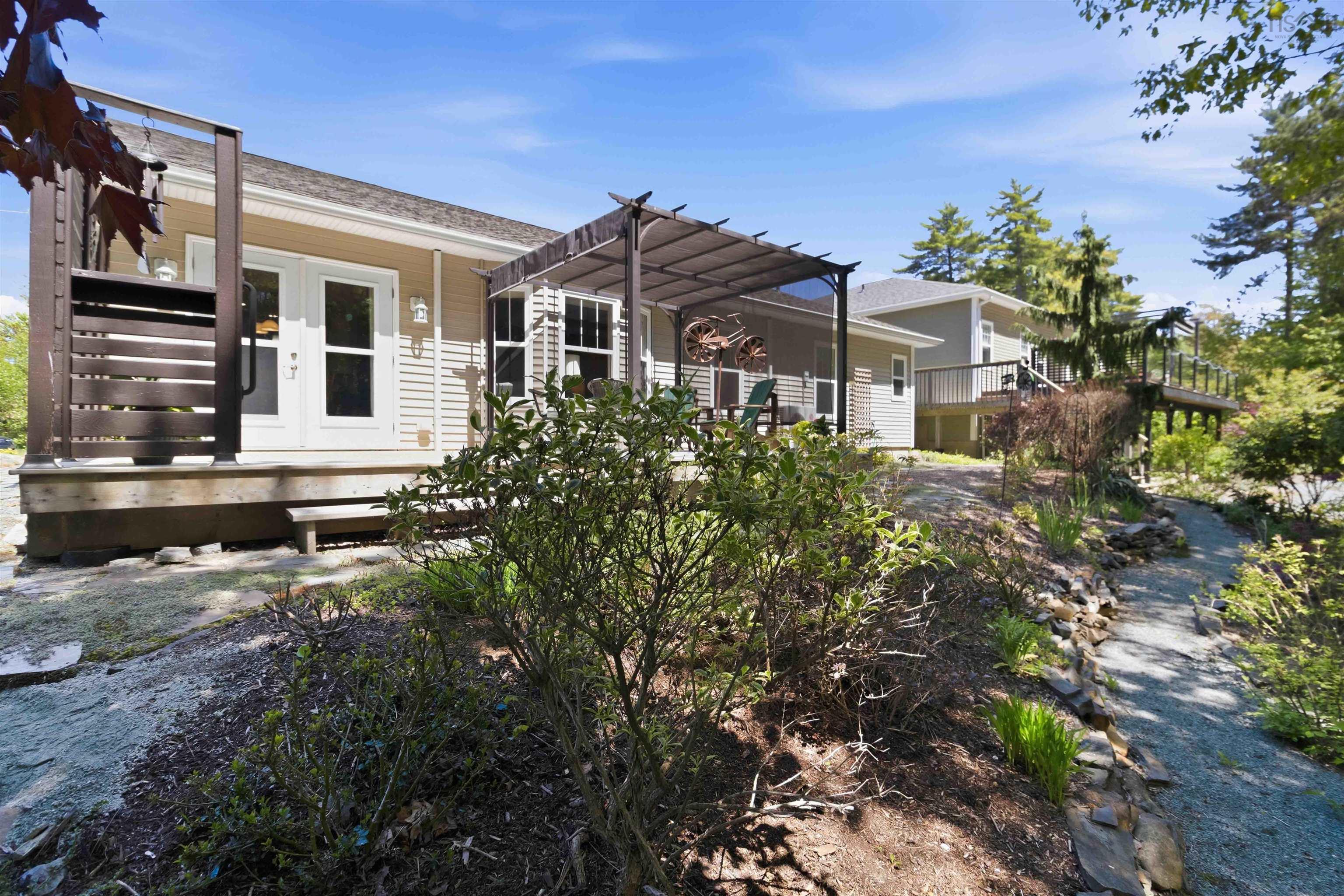$549,000.00: 32 Roundhouse Drive, Bridgewater