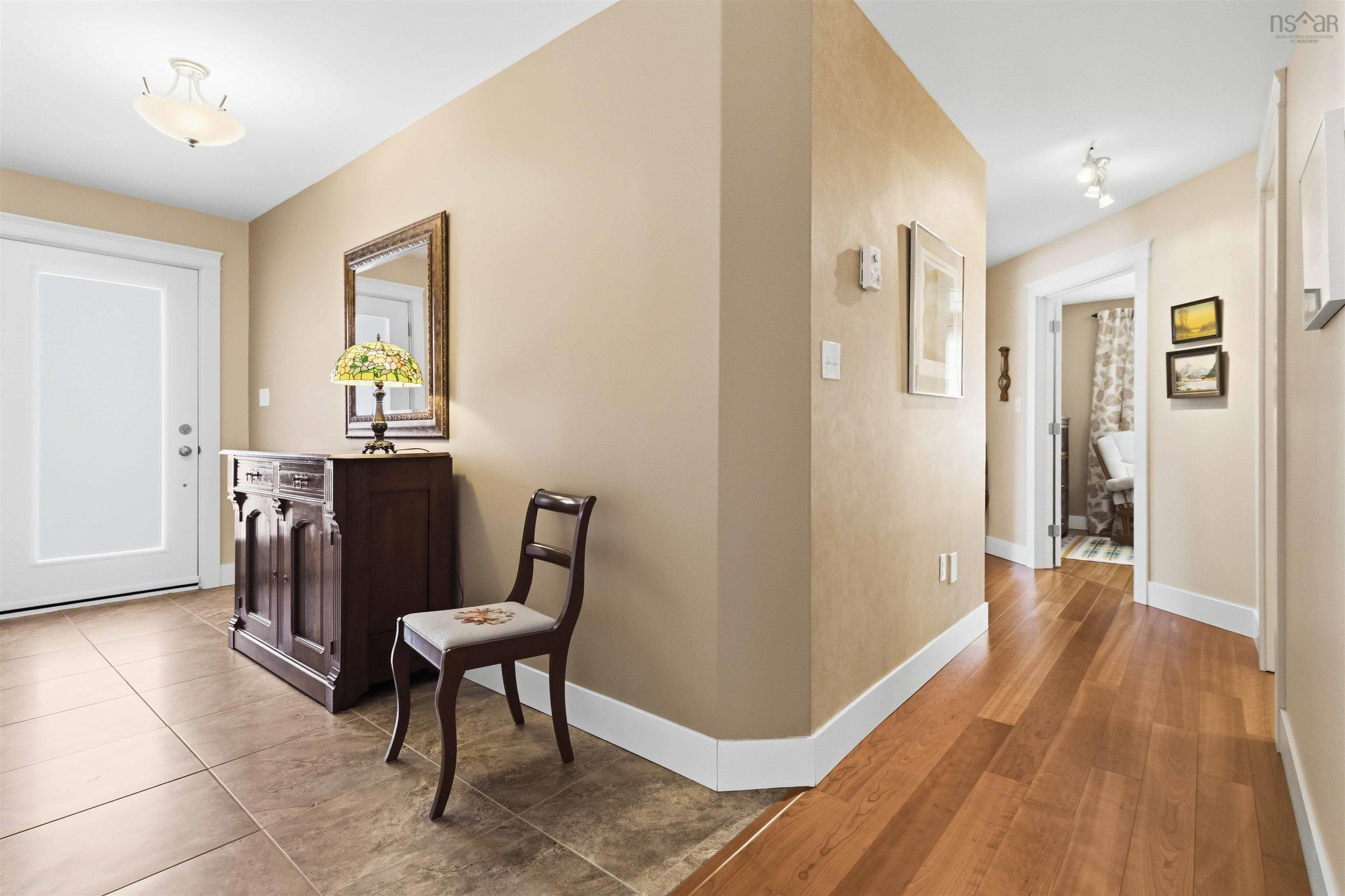 $549,000.00: 32 Roundhouse Drive, Bridgewater