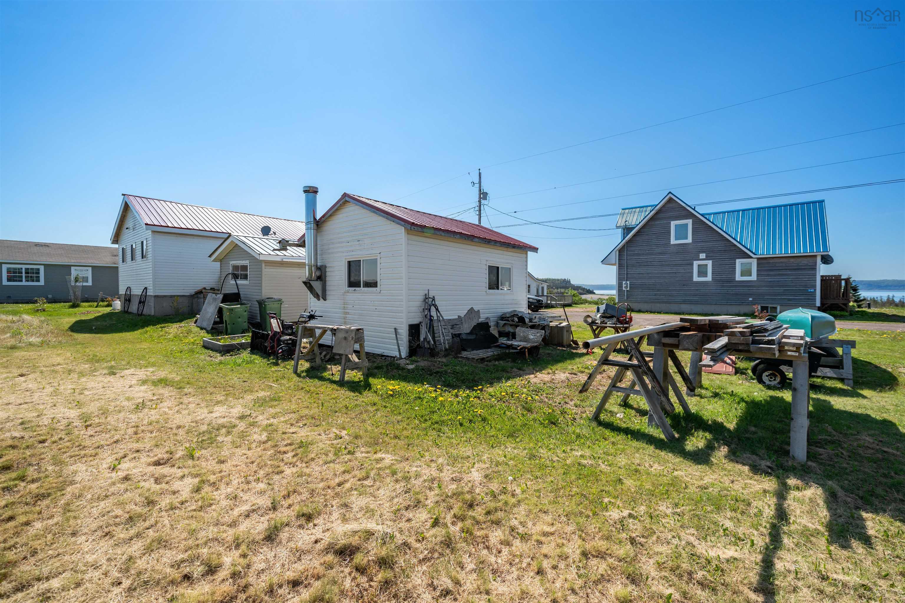 $229,900.00: 243 Cottage Road, Diligent River