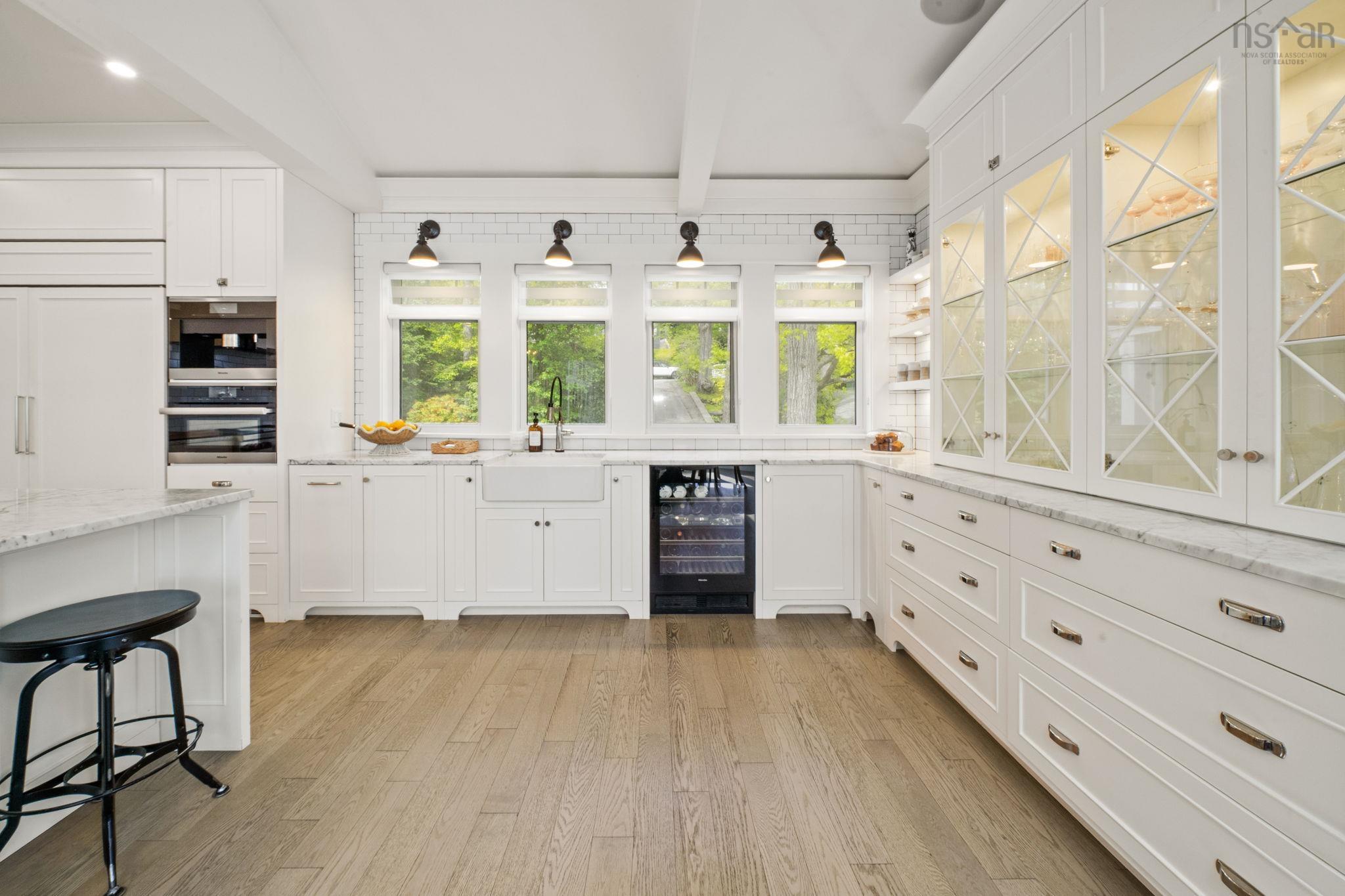 $7,500,000.00: 905 Marlborough Woods, Halifax
