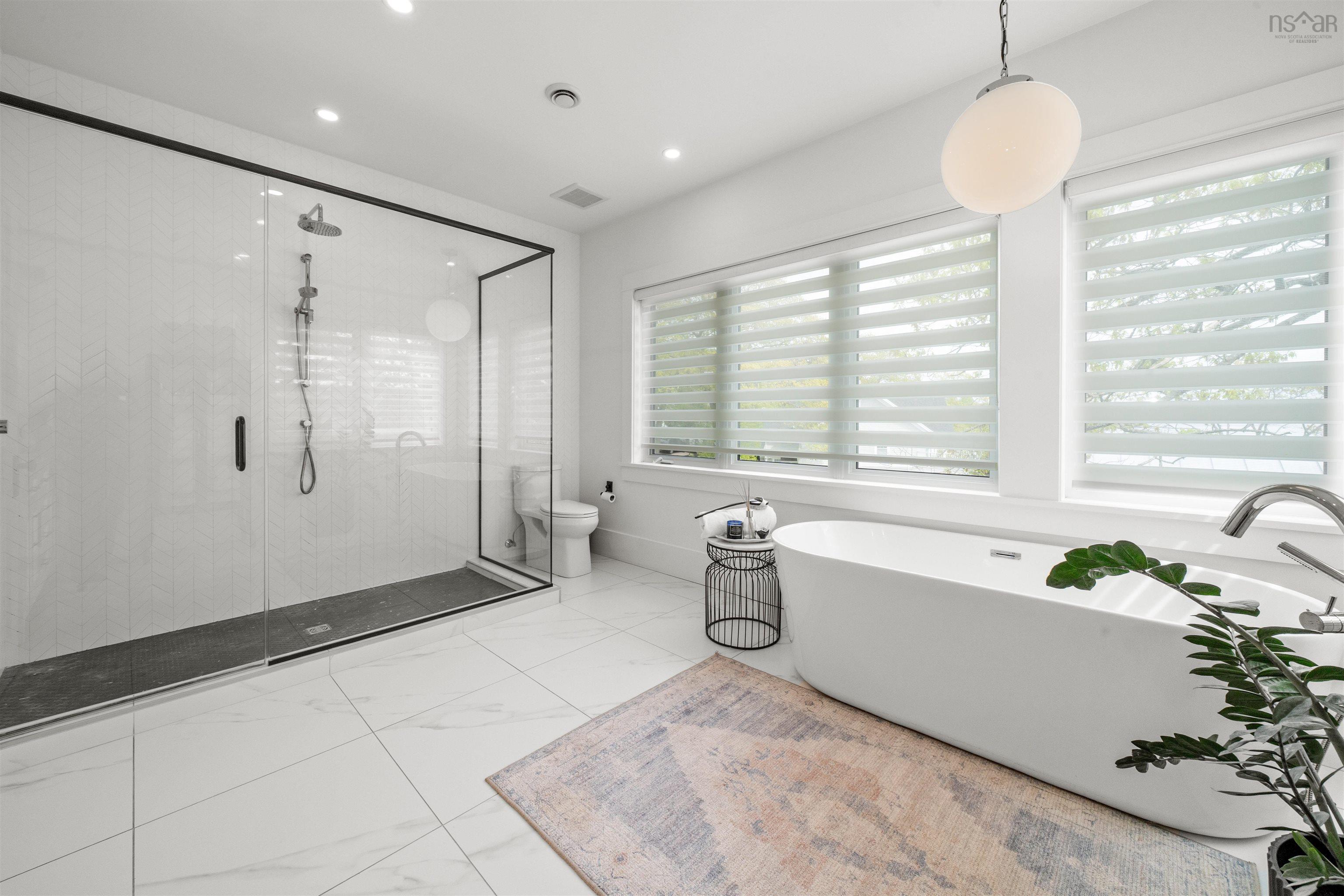 $7,500,000.00: 905 Marlborough Woods, Halifax