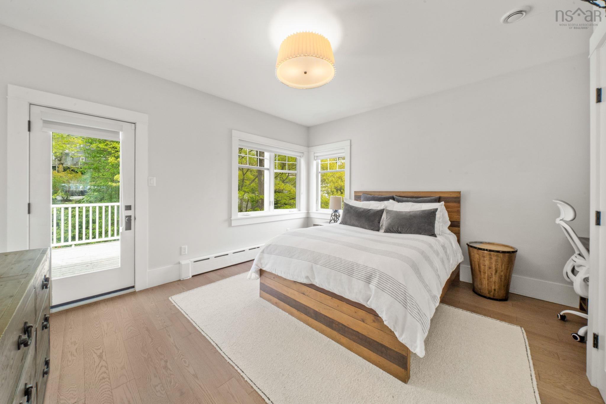 $7,500,000.00: 905 Marlborough Woods, Halifax