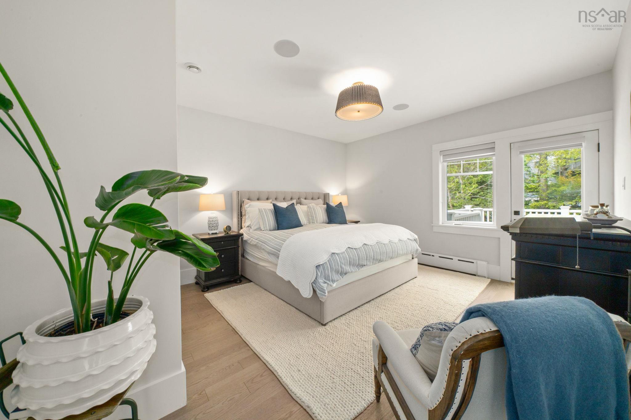 $7,500,000.00: 905 Marlborough Woods, Halifax