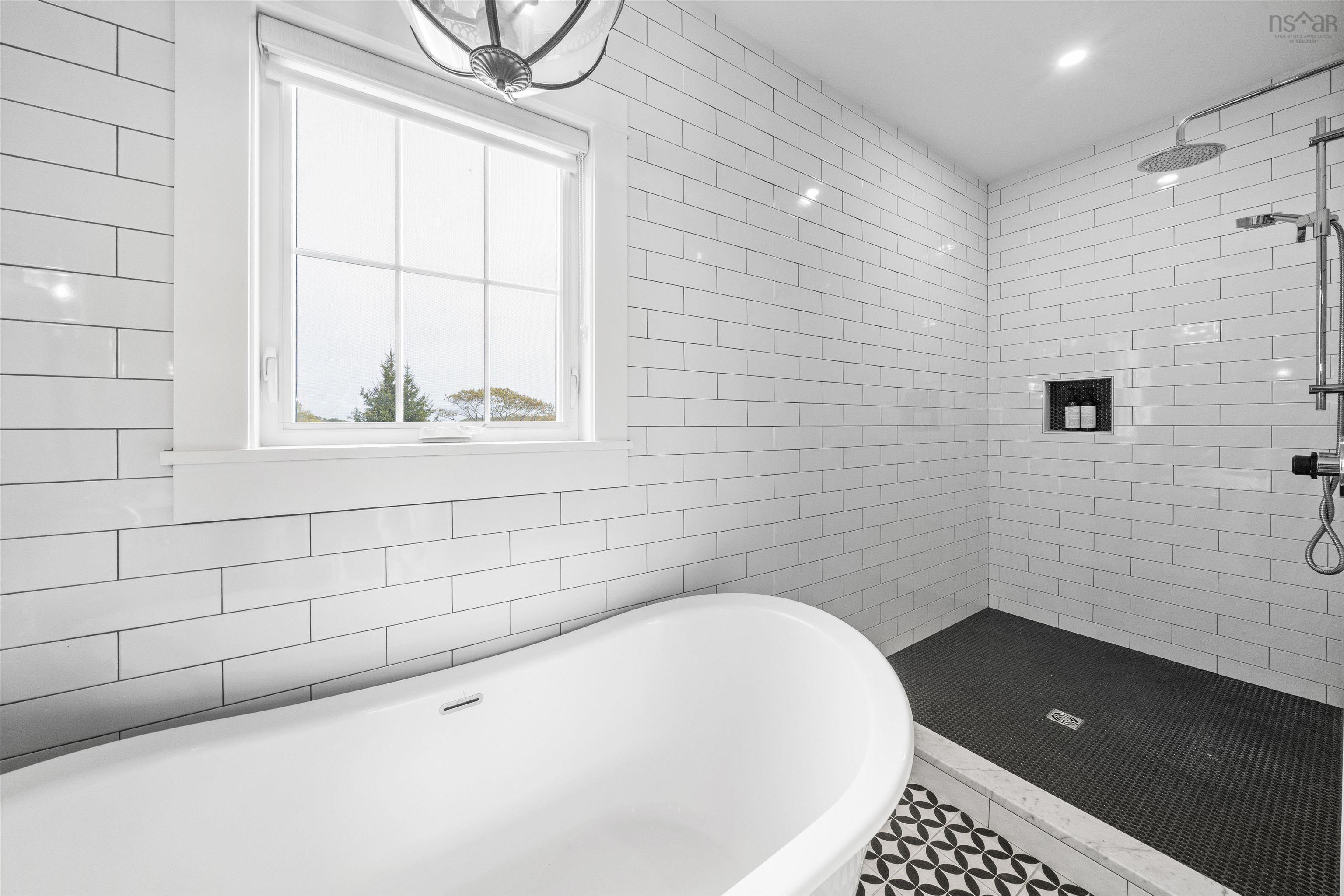 $7,500,000.00: 905 Marlborough Woods, Halifax