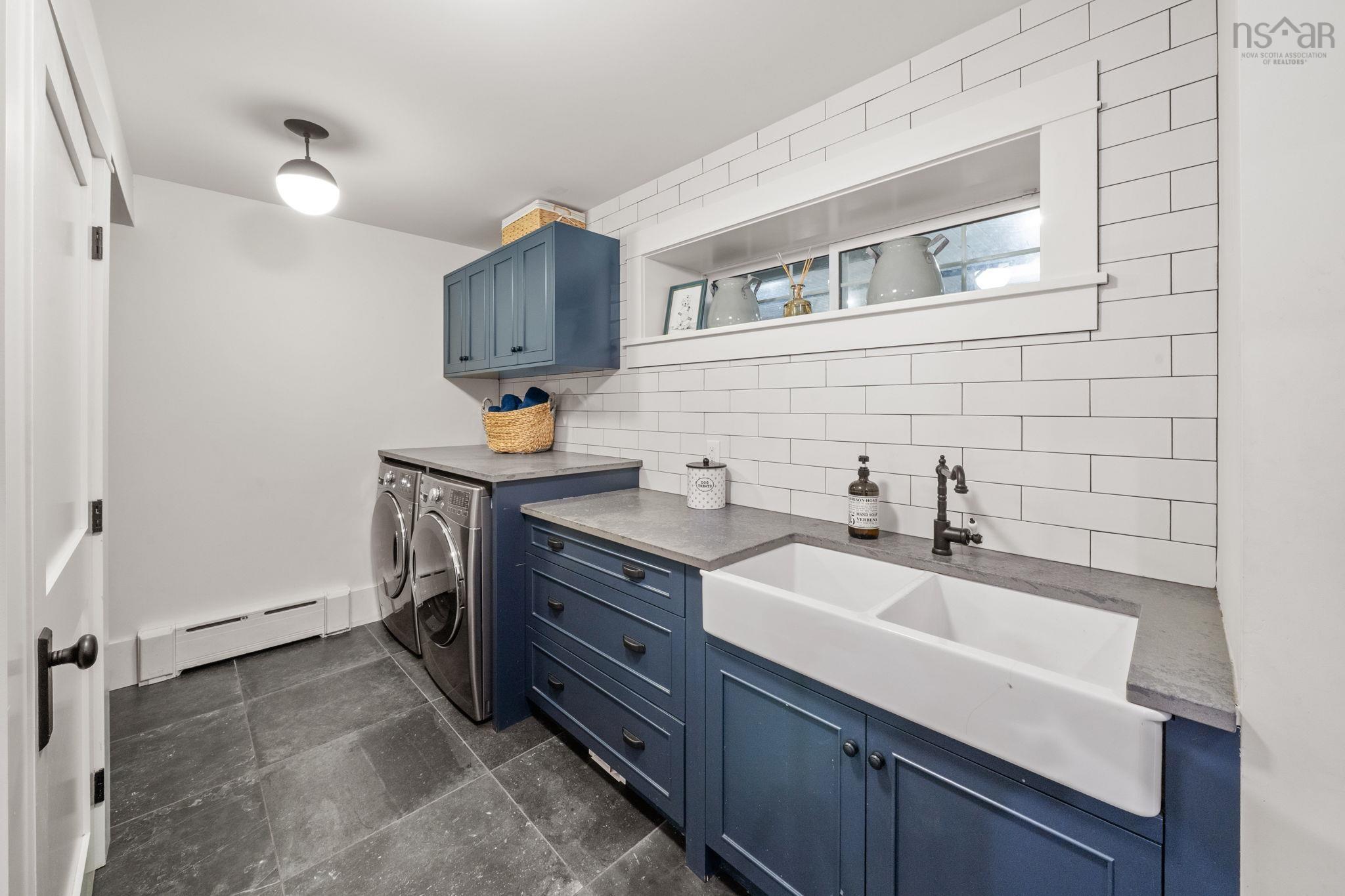 $7,500,000.00: 905 Marlborough Woods, Halifax