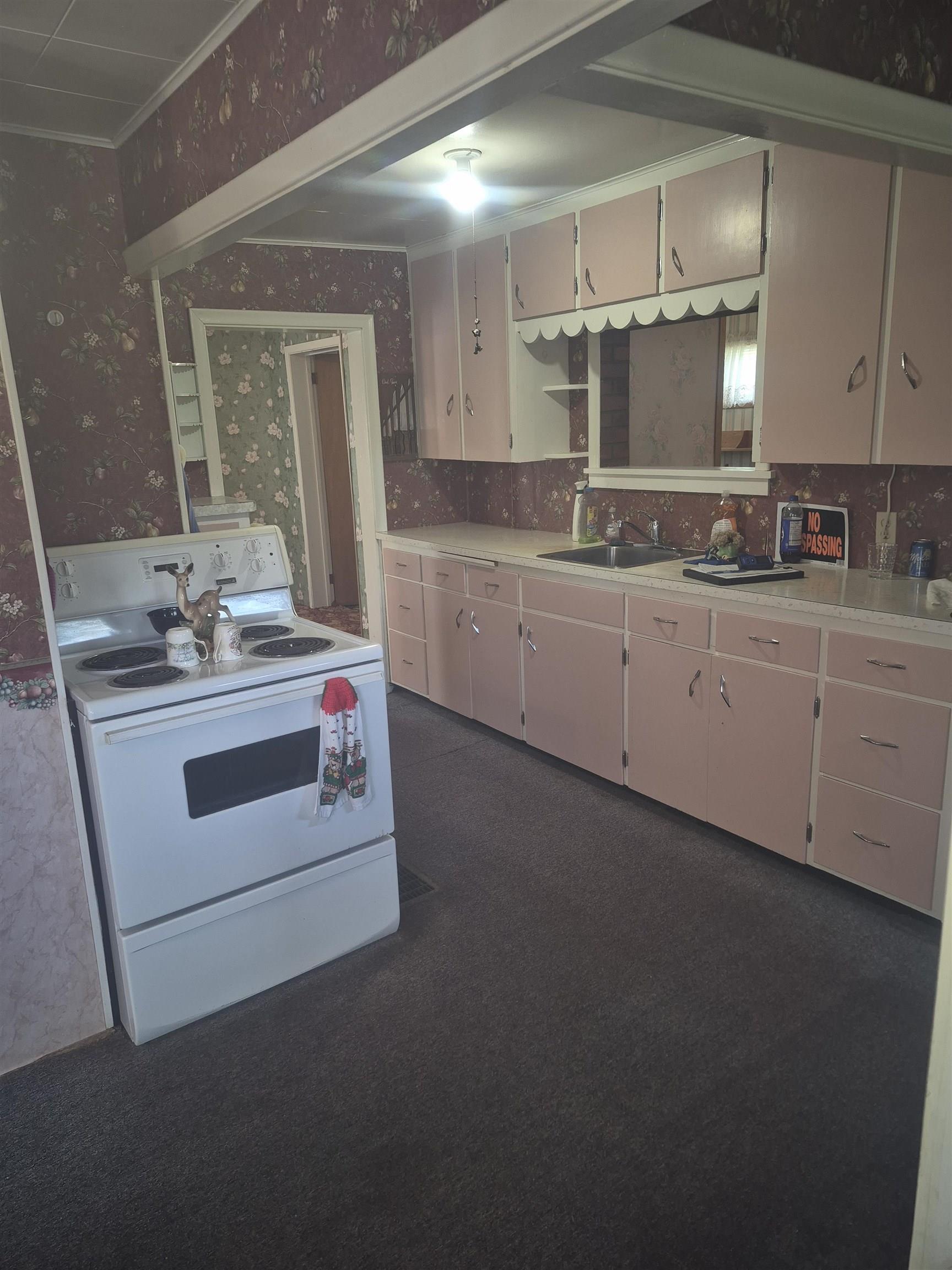 $249,999.00: 2953 Cornwall Road, Upper New Cornwall