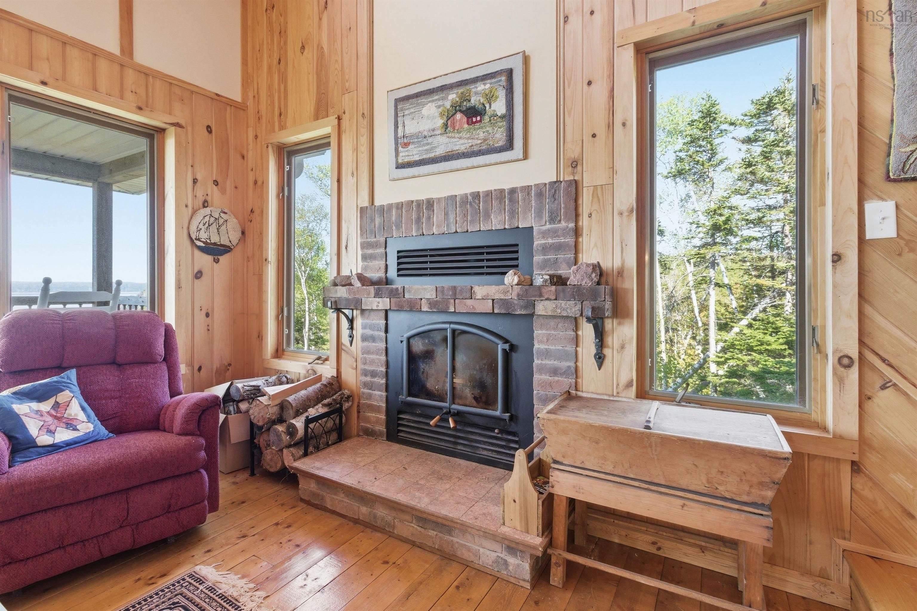 $369,000.00: 1698 West Bay Road, West Bay
