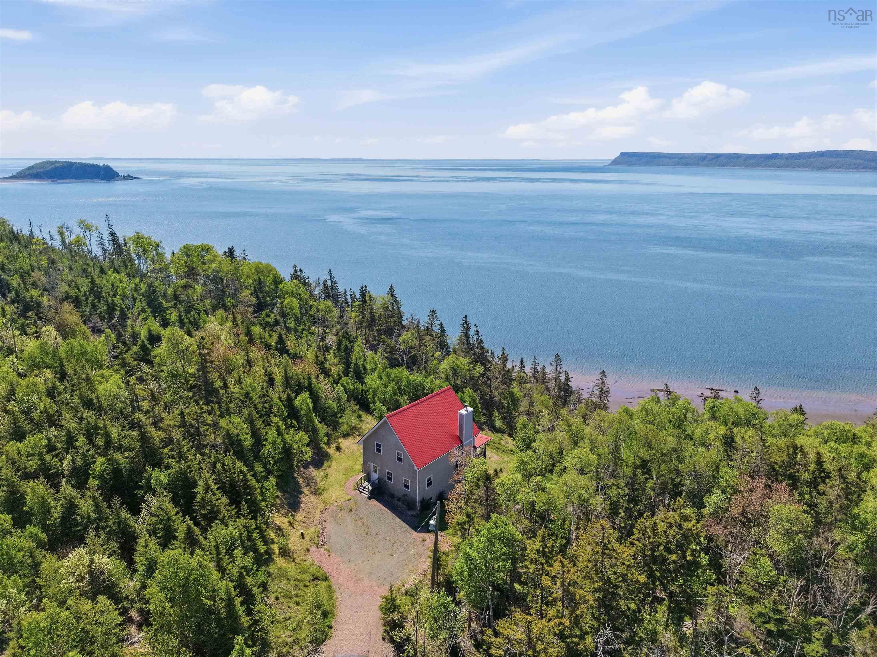 $369,000.00: 1698 West Bay Road, West Bay