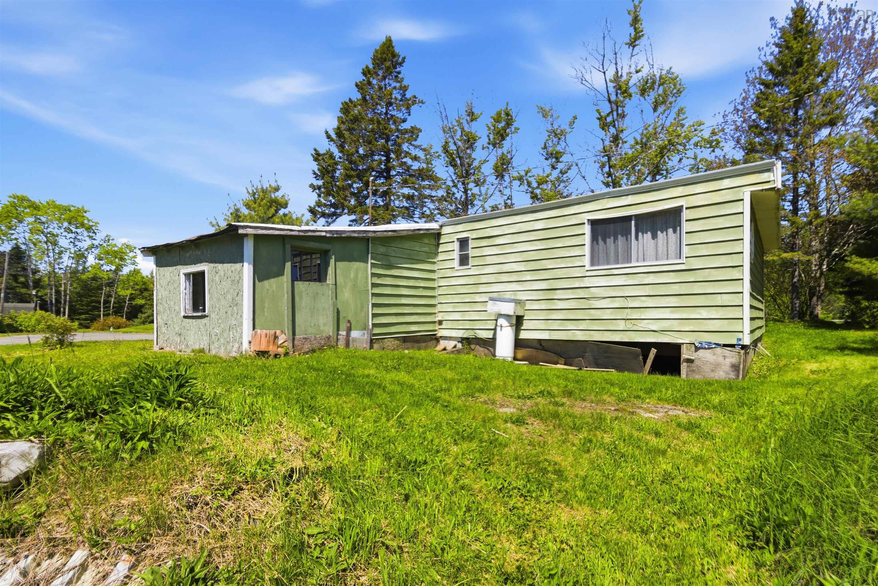 $220,000.00: 225 South Uniacke Road, South Uniacke