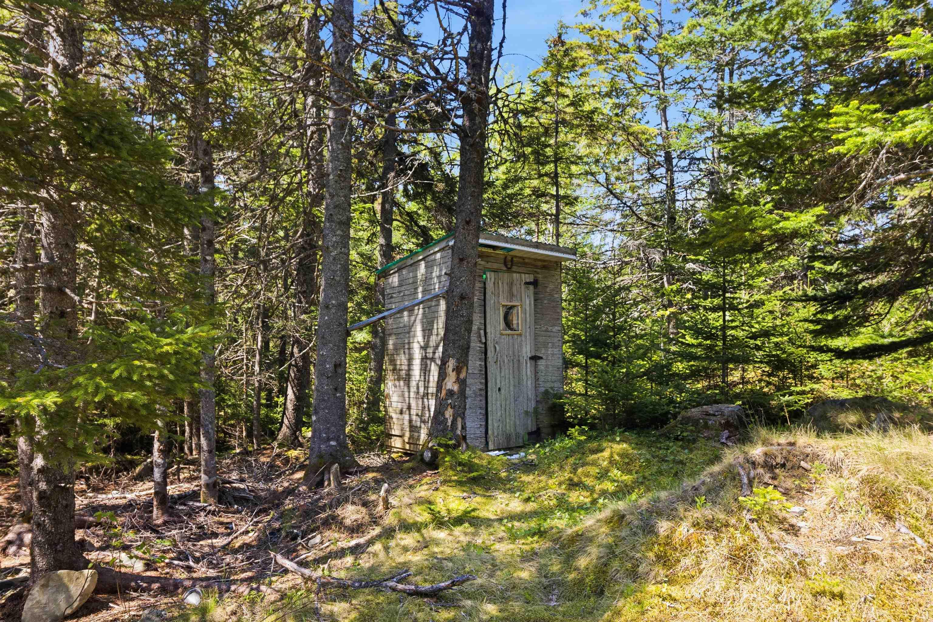 $220,000.00: 225 South Uniacke Road, South Uniacke
