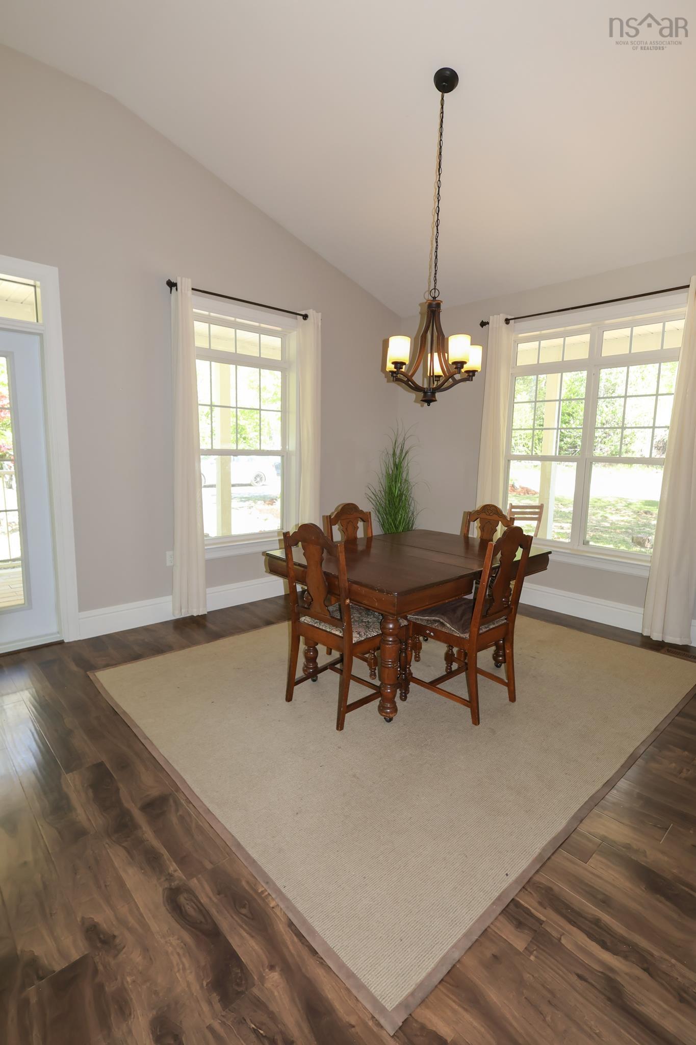 $749,900.00: 82 Lazy River Road, Conquerall Mills