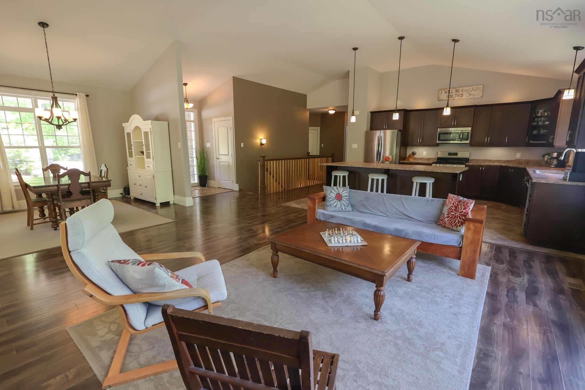 $749,900.00: 82 Lazy River Road, Conquerall Mills