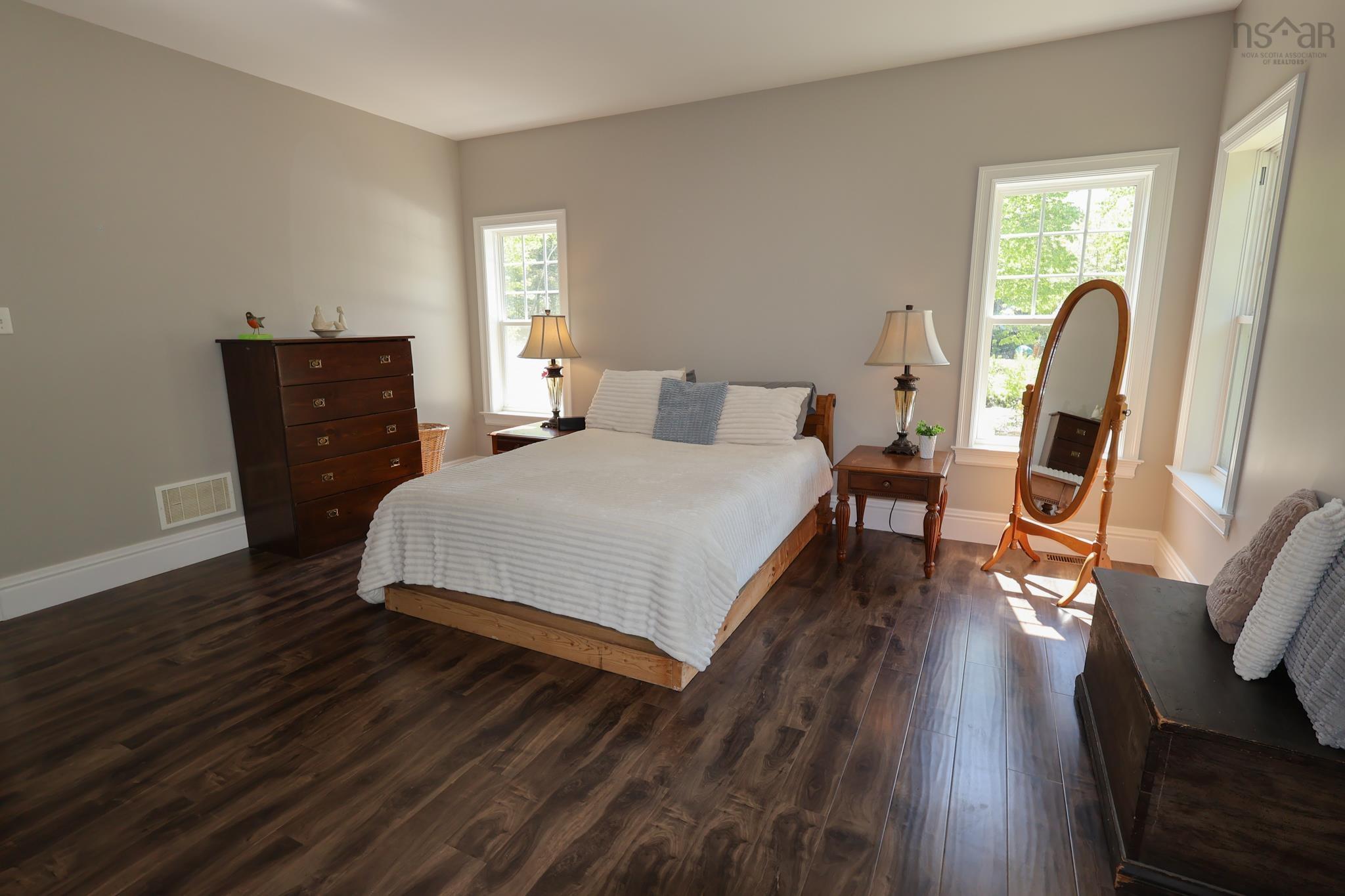 $749,900.00: 82 Lazy River Road, Conquerall Mills