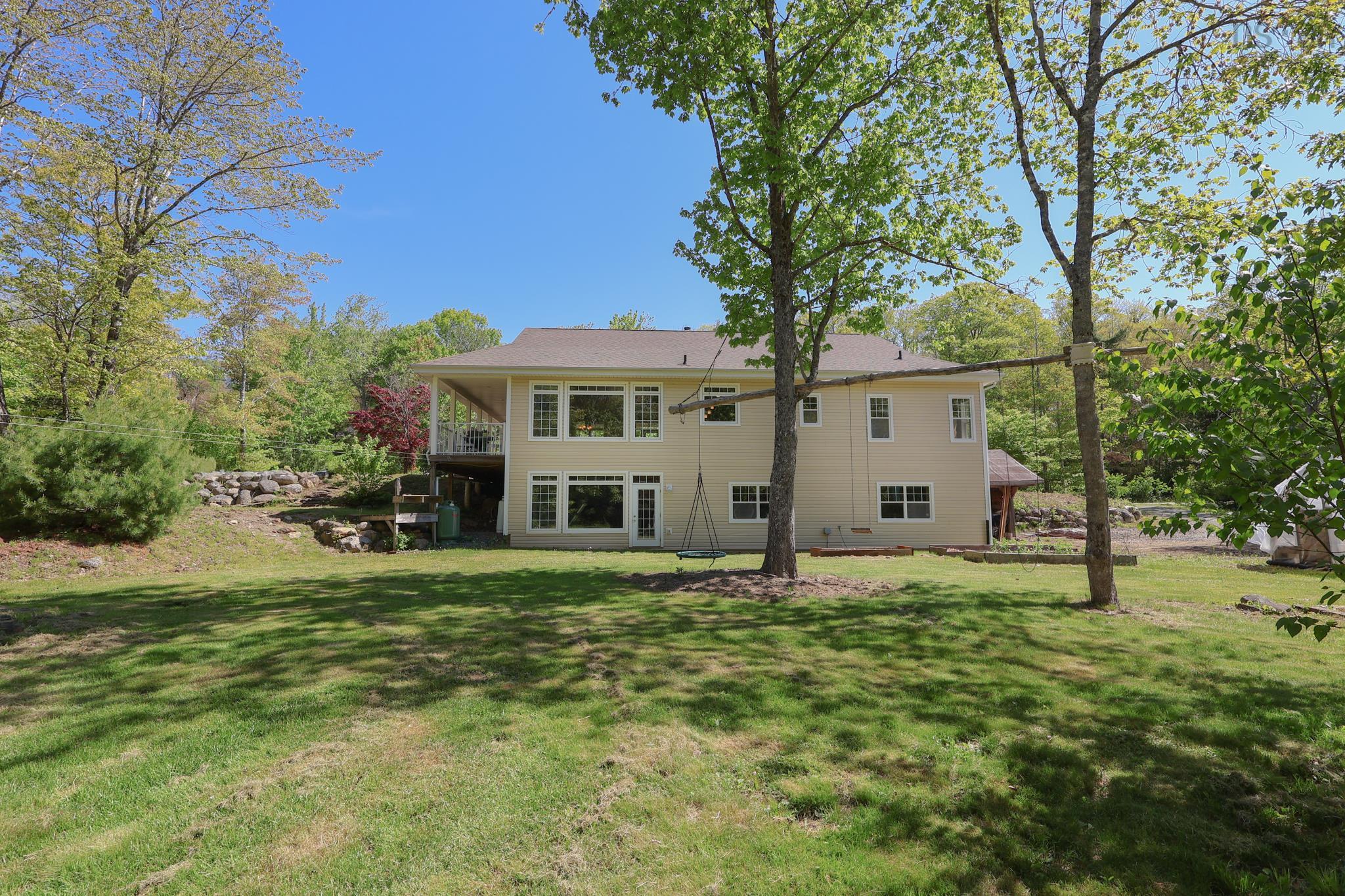 $749,900.00: 82 Lazy River Road, Conquerall Mills