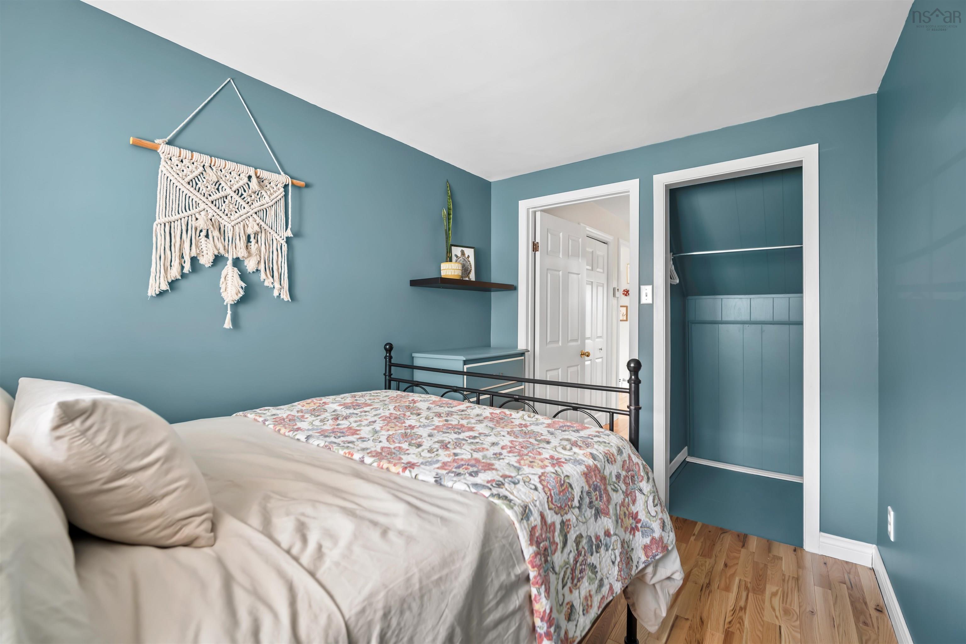 8 Harrie Drive, Terence Bay, NS (MLS 202613823)