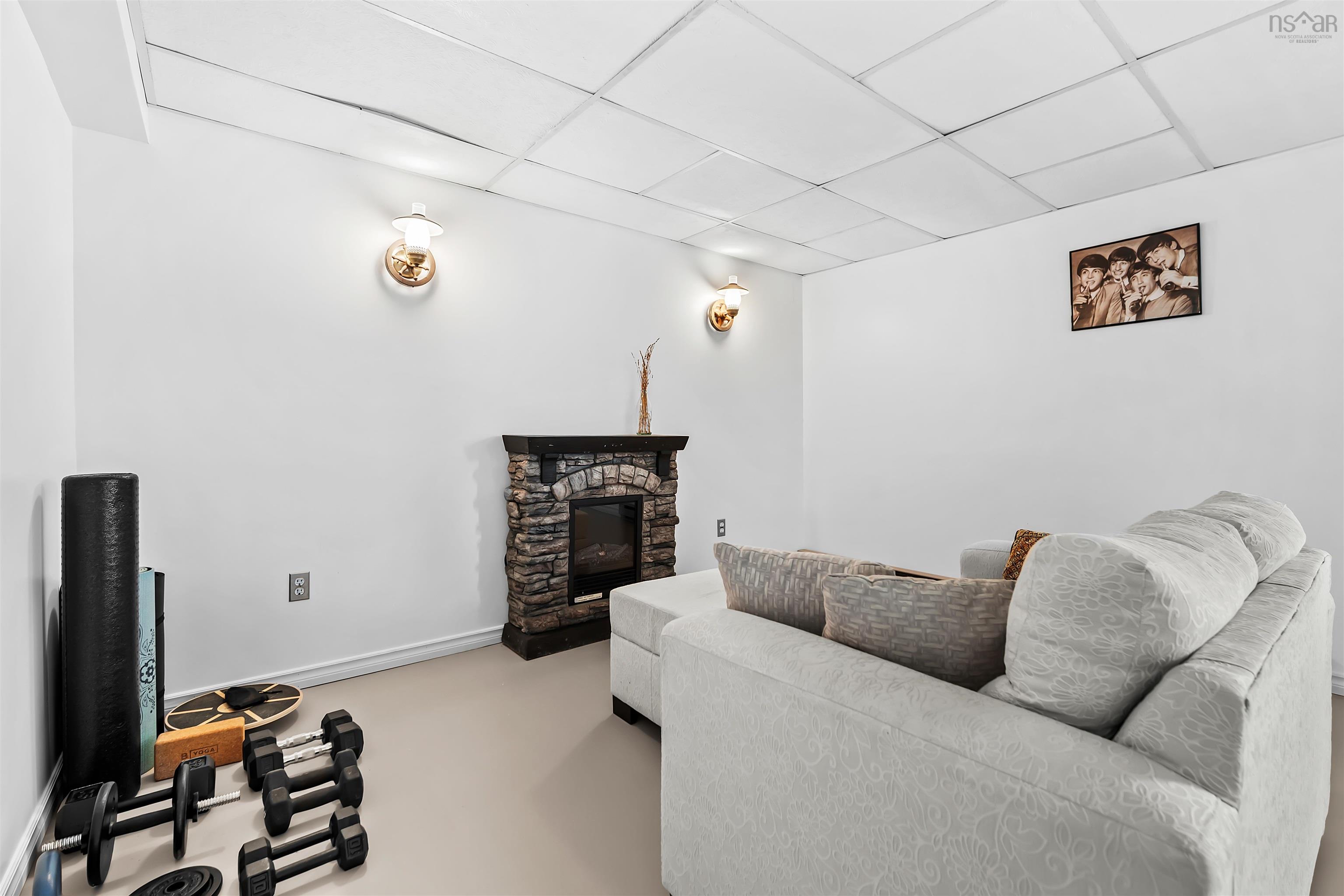8 Harrie Drive, Terence Bay, NS (MLS 202613823)