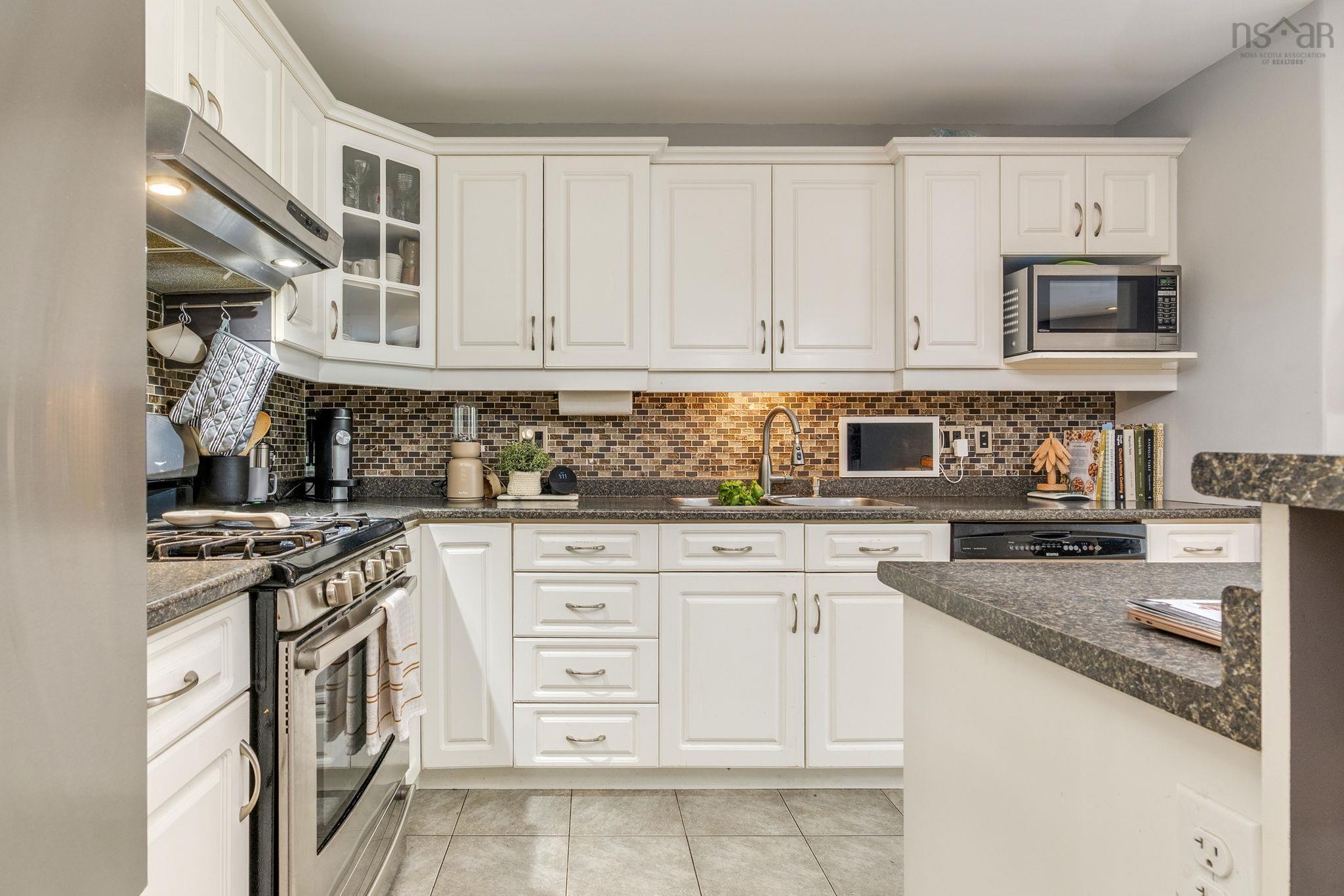 68 Collingwood Court, Dartmouth, NS (MLS 202613827)