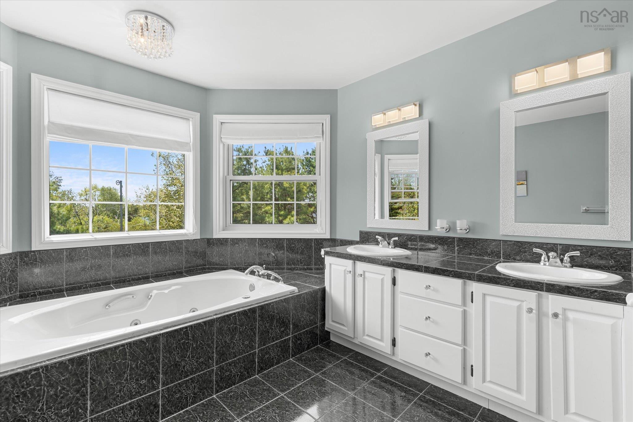 $724,900.00: 3 Ryers Lane, Shelburne