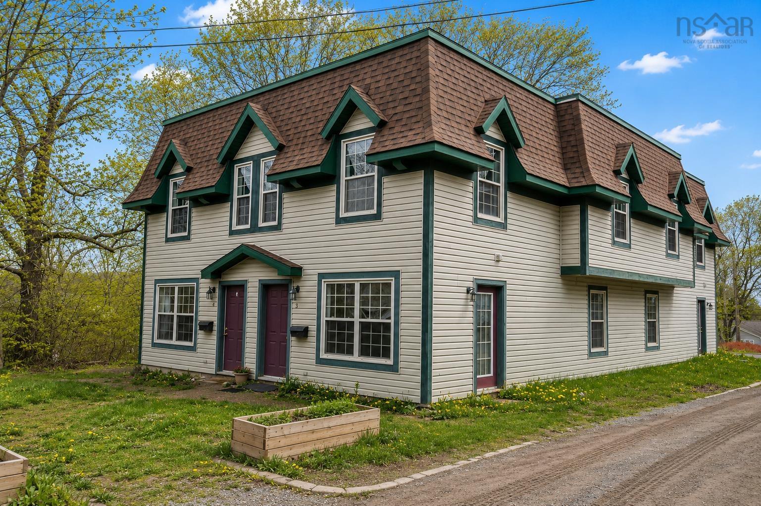$3,900,000.00: 84, 86, 88 Church Street, Antigonish