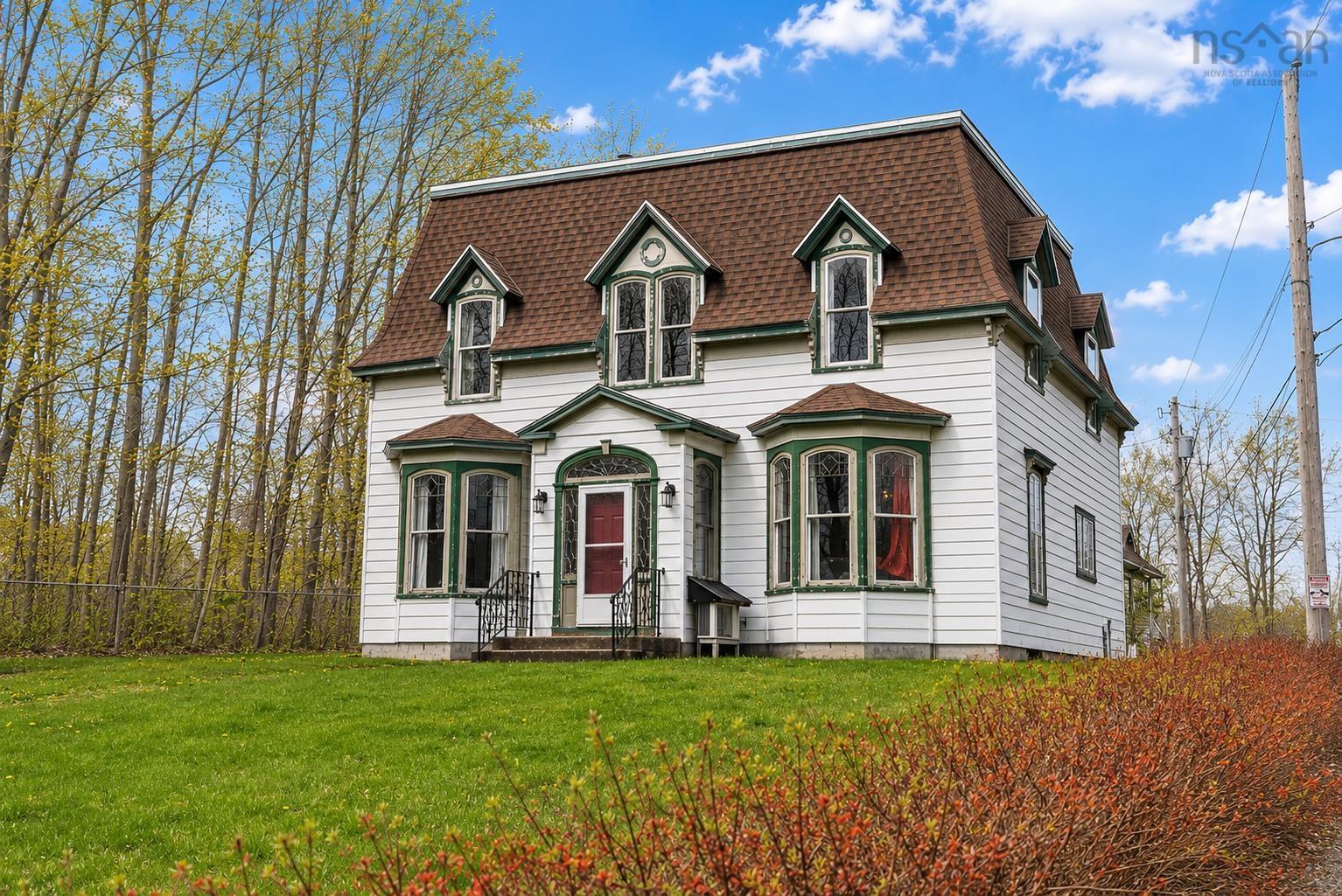 $3,900,000.00: 84, 86, 88 Church Street, Antigonish