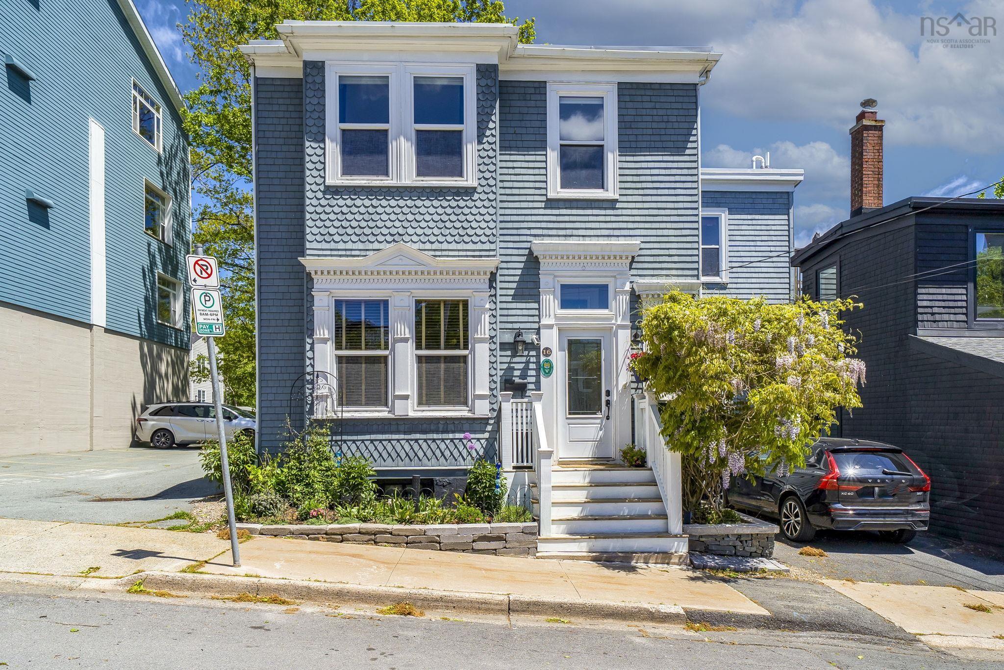 16 Victoria Road, Dartmouth, NS (MLS® 202613842)