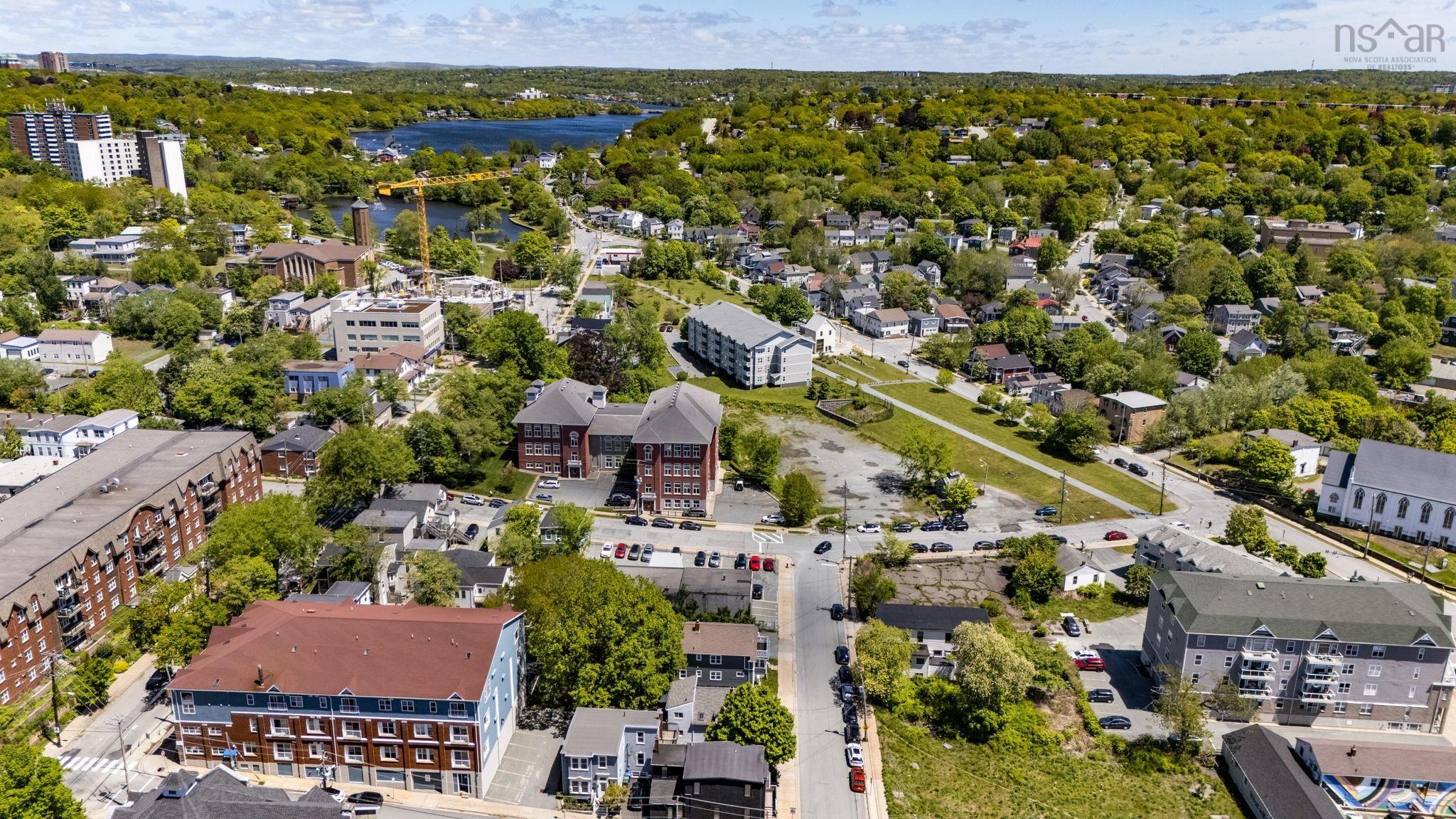16 Victoria Road, Dartmouth, NS (MLS 202613842)