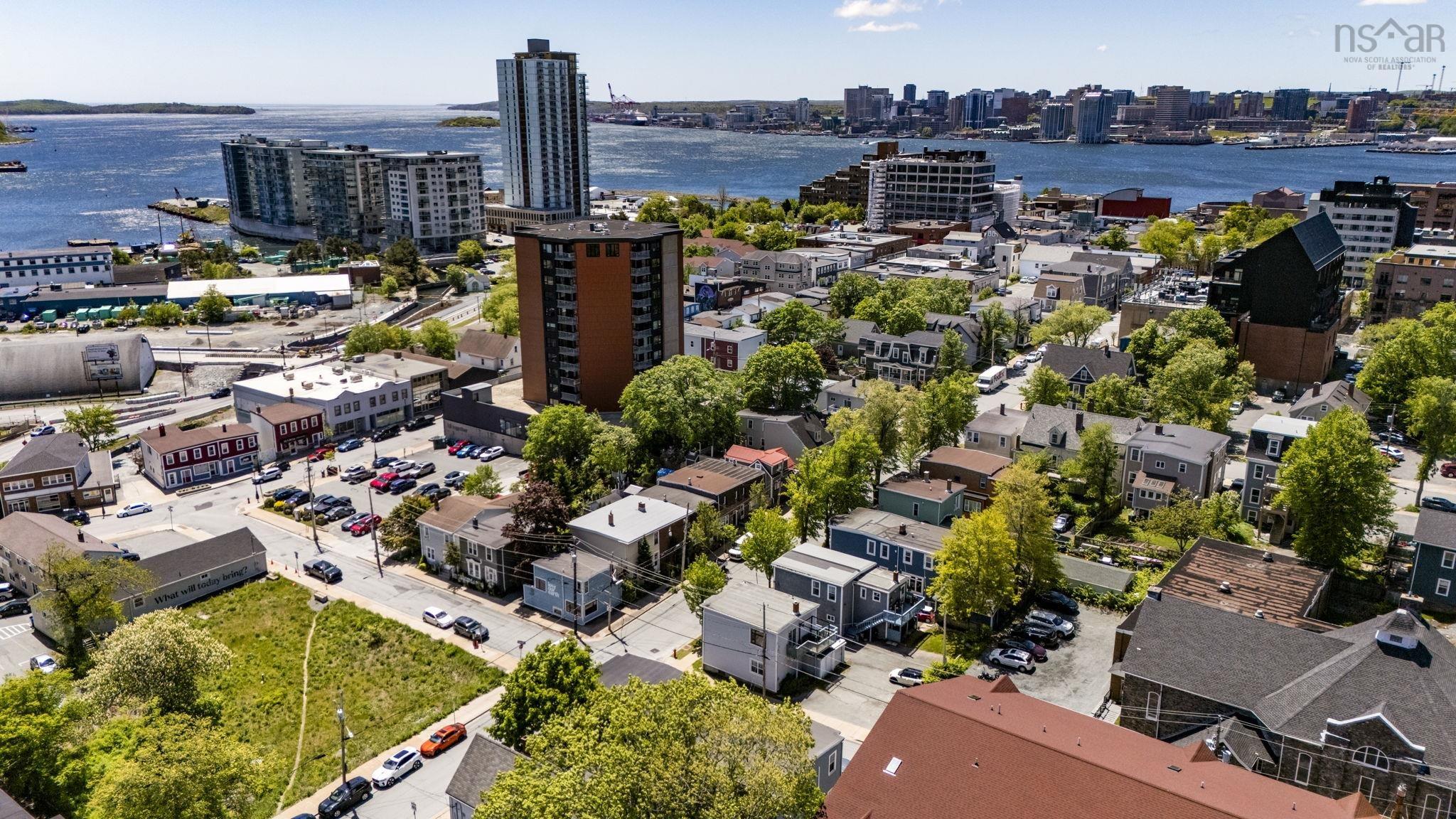 16 Victoria Road, Dartmouth, NS (MLS 202613842)