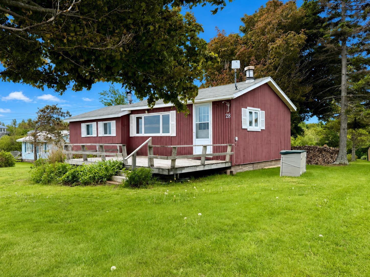 $374,900.00: 28 Hillwinds Beach Drive, Northport
