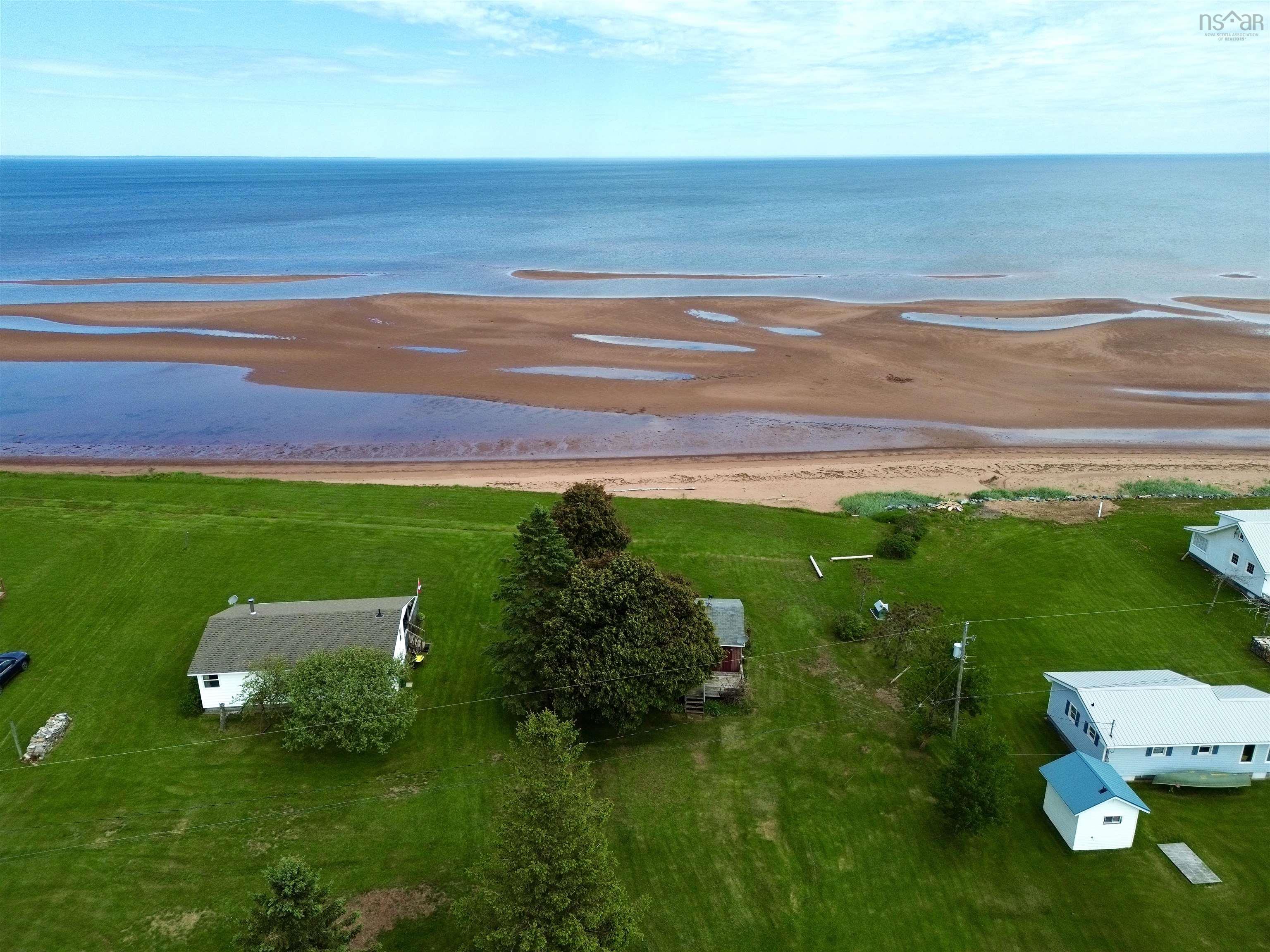 $374,900.00: 28 Hillwinds Beach Drive, Northport