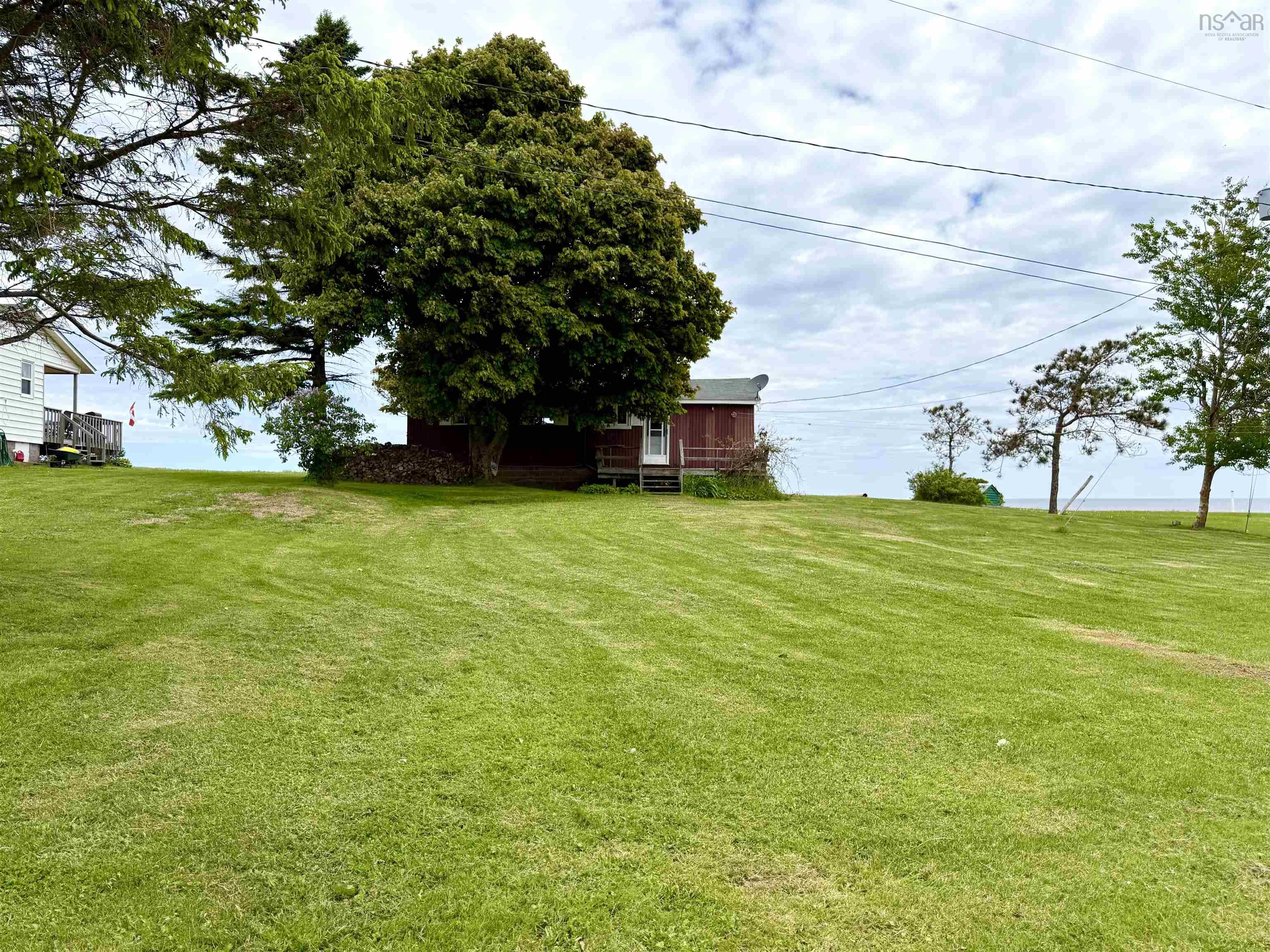 $374,900.00: 28 Hillwinds Beach Drive, Northport
