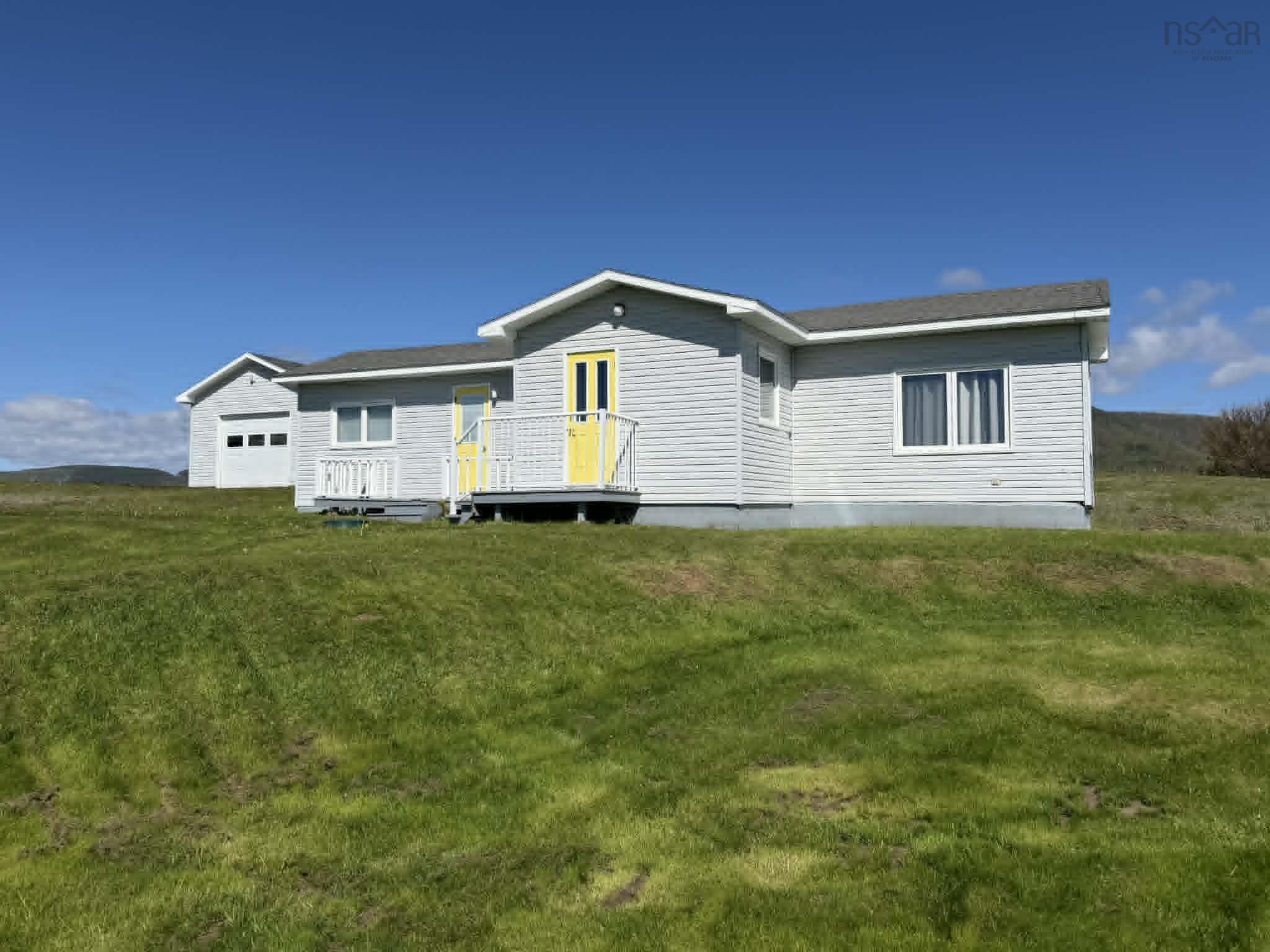 $179,000.00: 12898 Cabot Trail, Grand Étang