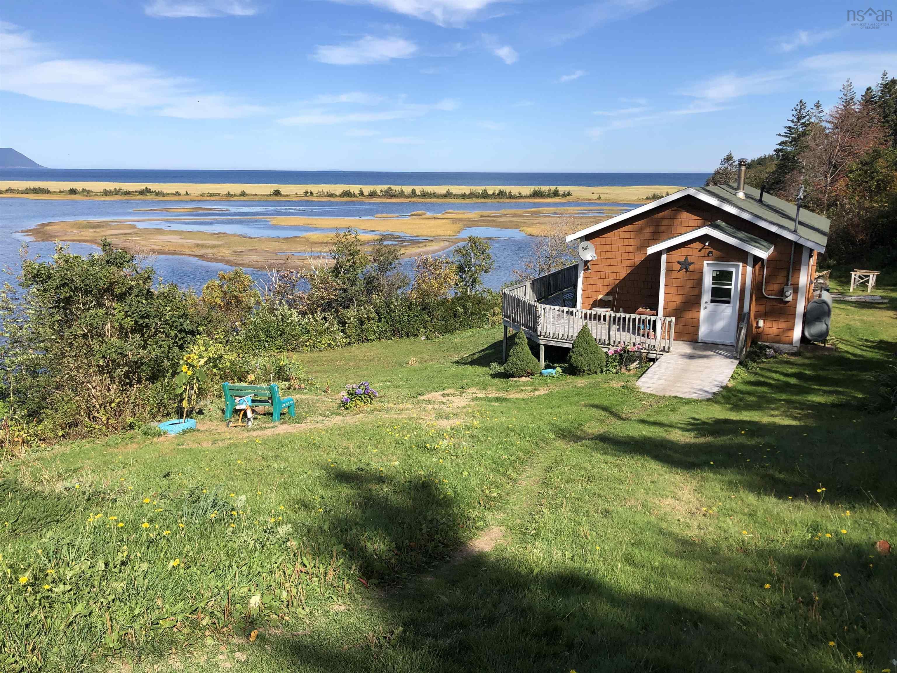 $329,000.00: 659 White Point Road, South Harbour